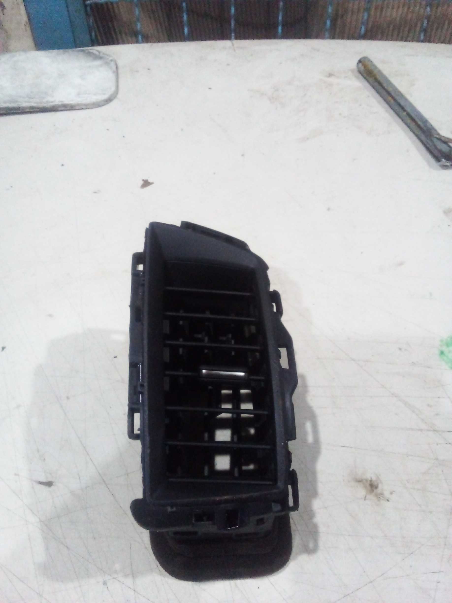 DIFUSOR AR PAINEL ESQ RANGER 2.2 XLS 1