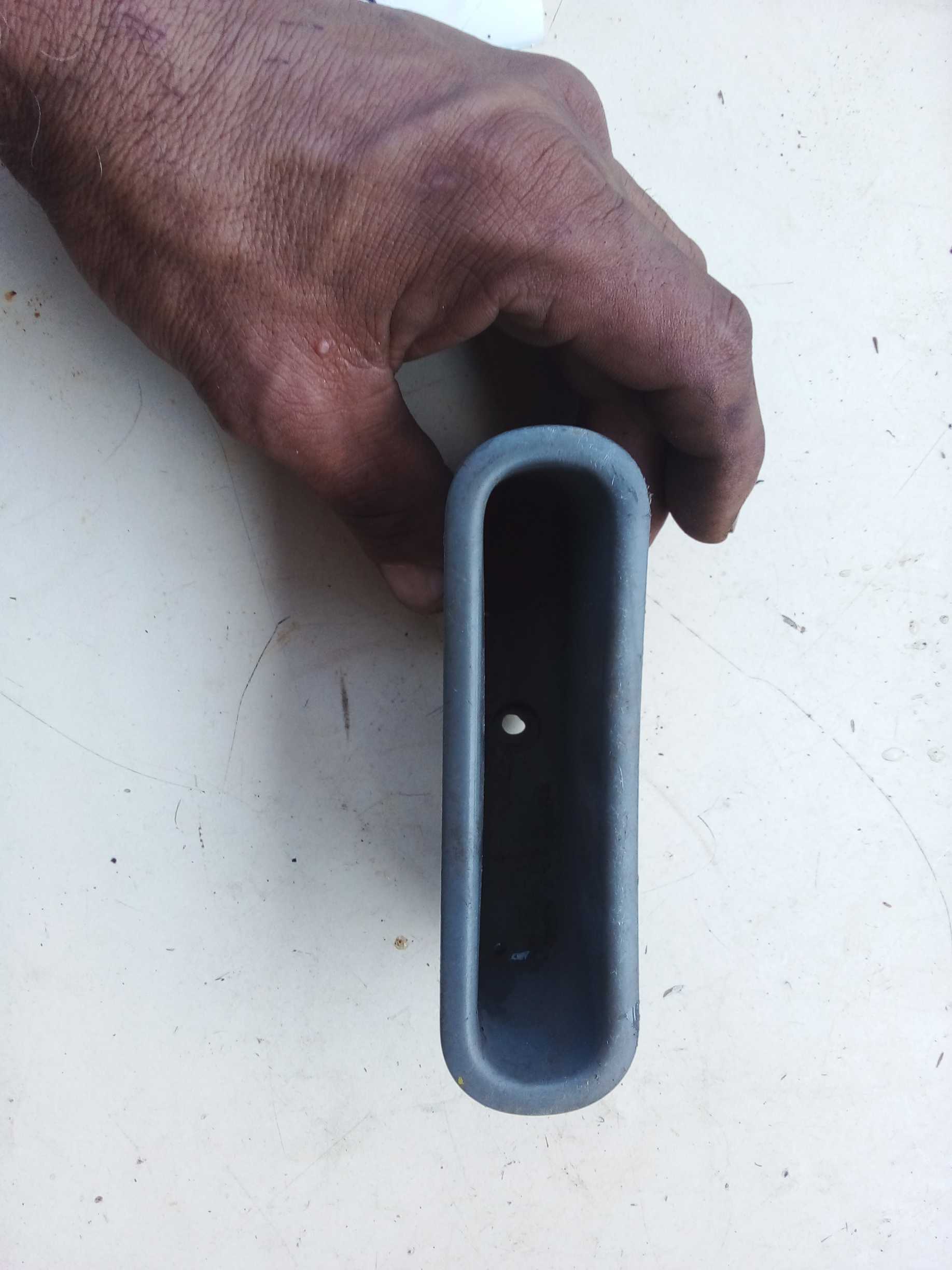 PUXADOR PORTA HILUX 2019