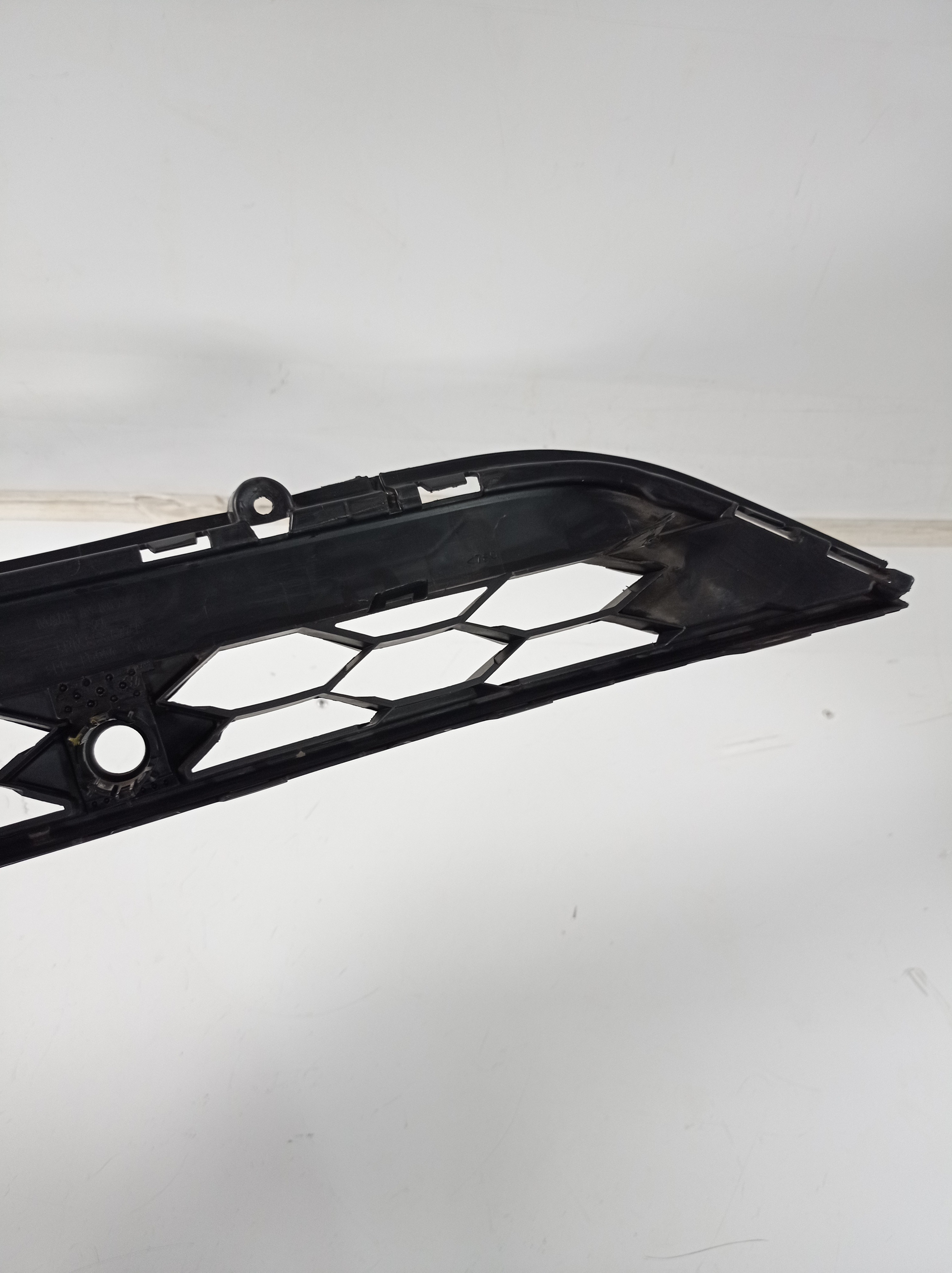 5nn853677a Grade Inferior Parachoque Vw Tiguan 2020 3
