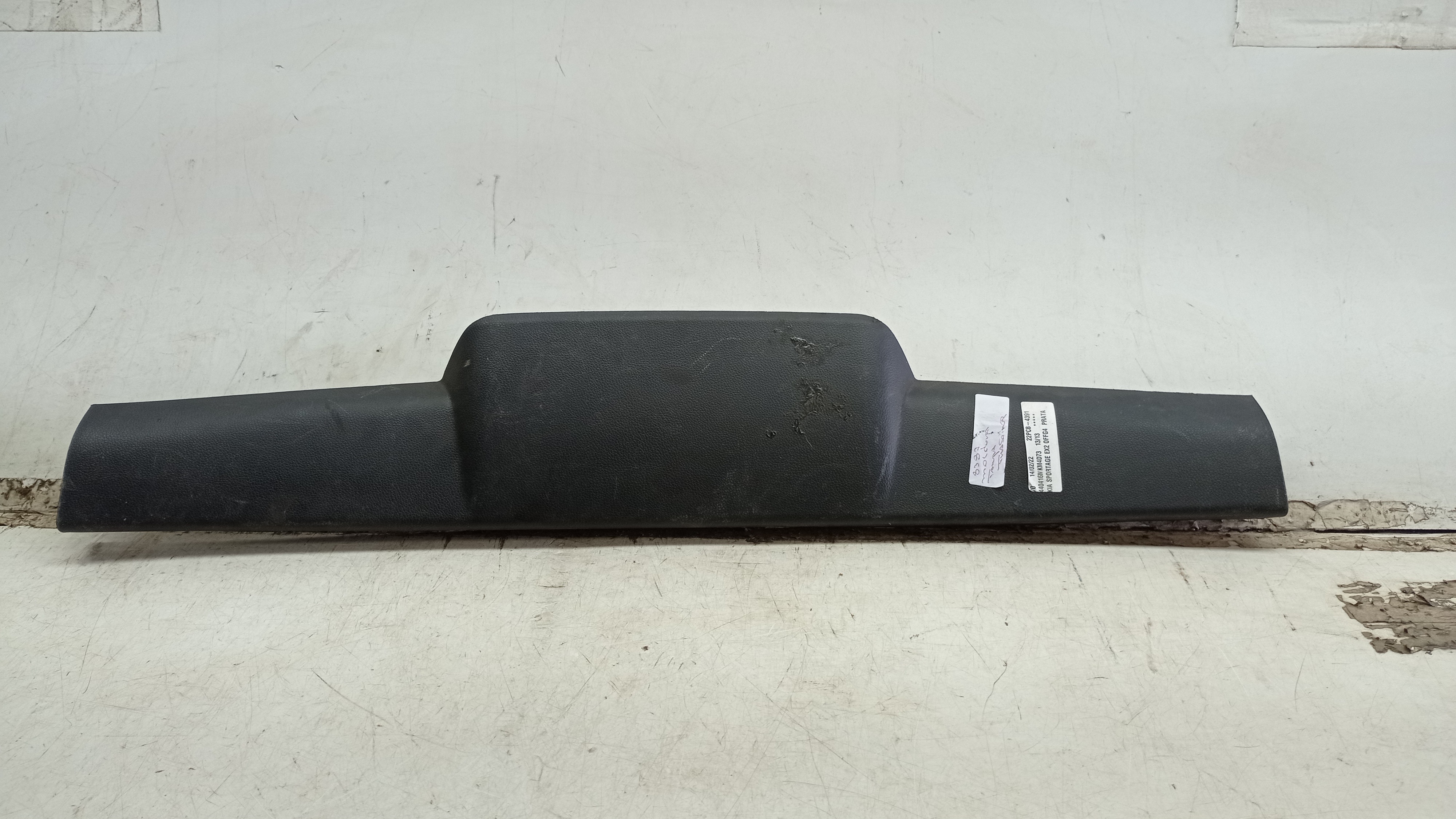 81761 3w000  Acabamento Sup. Tampa Tras. Kia Sportage 13 16 1
