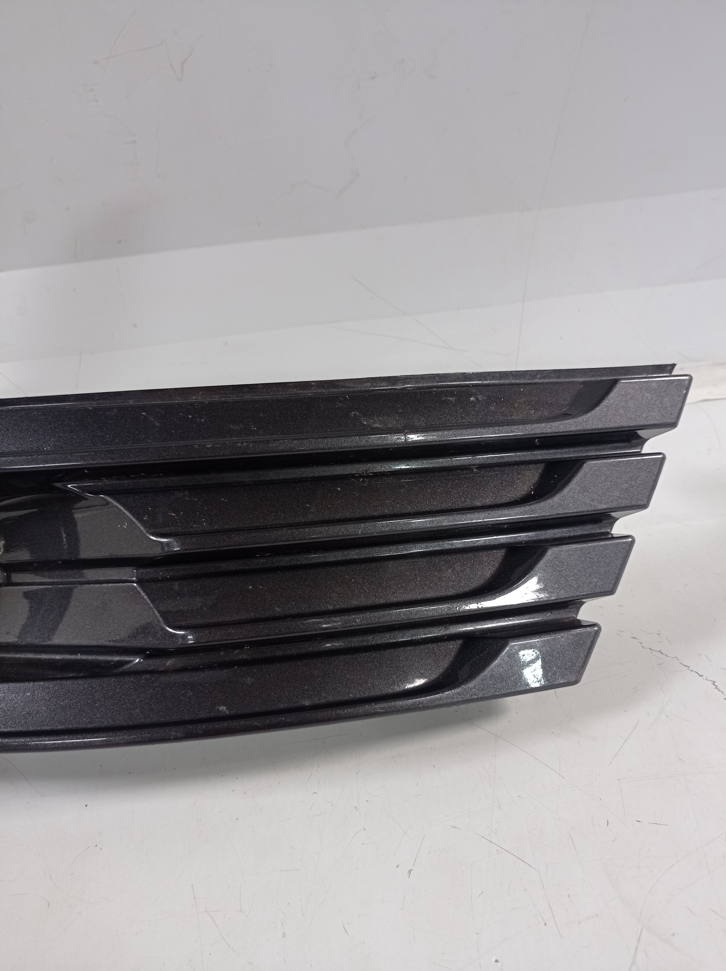 8148102820 Moldura Farol Milha Direito Corolla 2017/2019 5