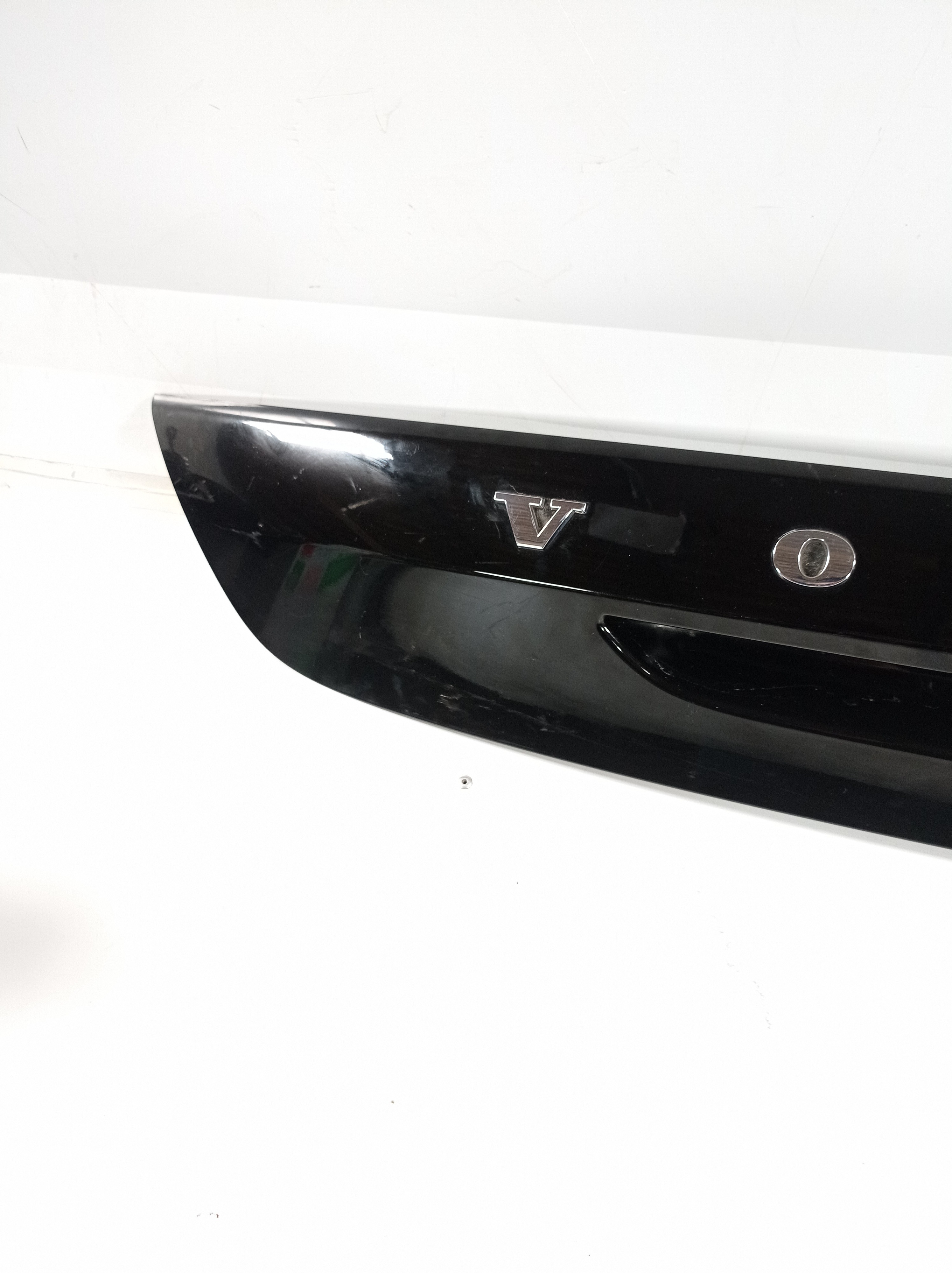 31301301 Aplique Tampa Traseira Volvo V40 2014 2015 4
