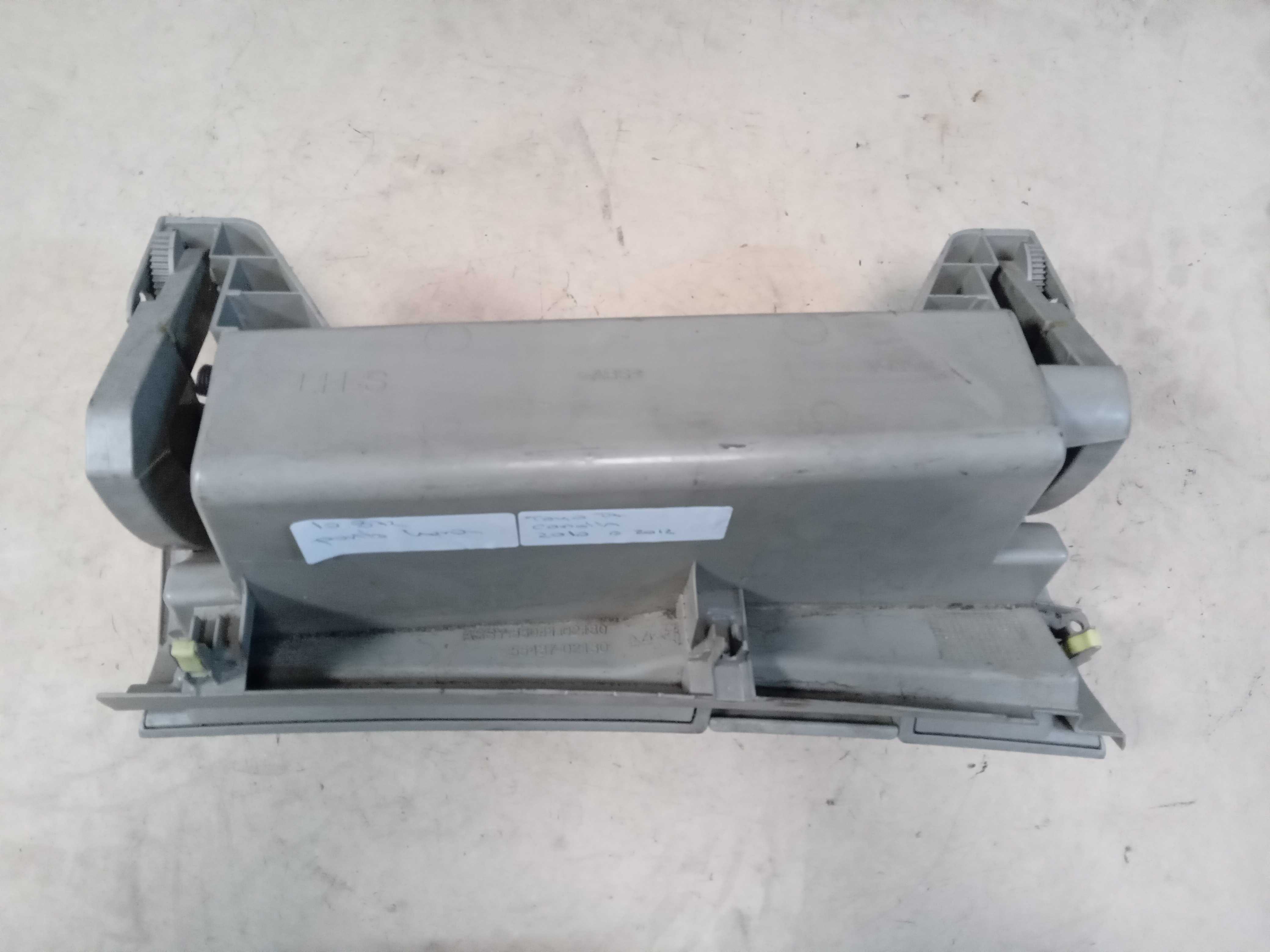 PORTA LUVAS SUPERIOR TOYOTA COROLLA 2010 2
