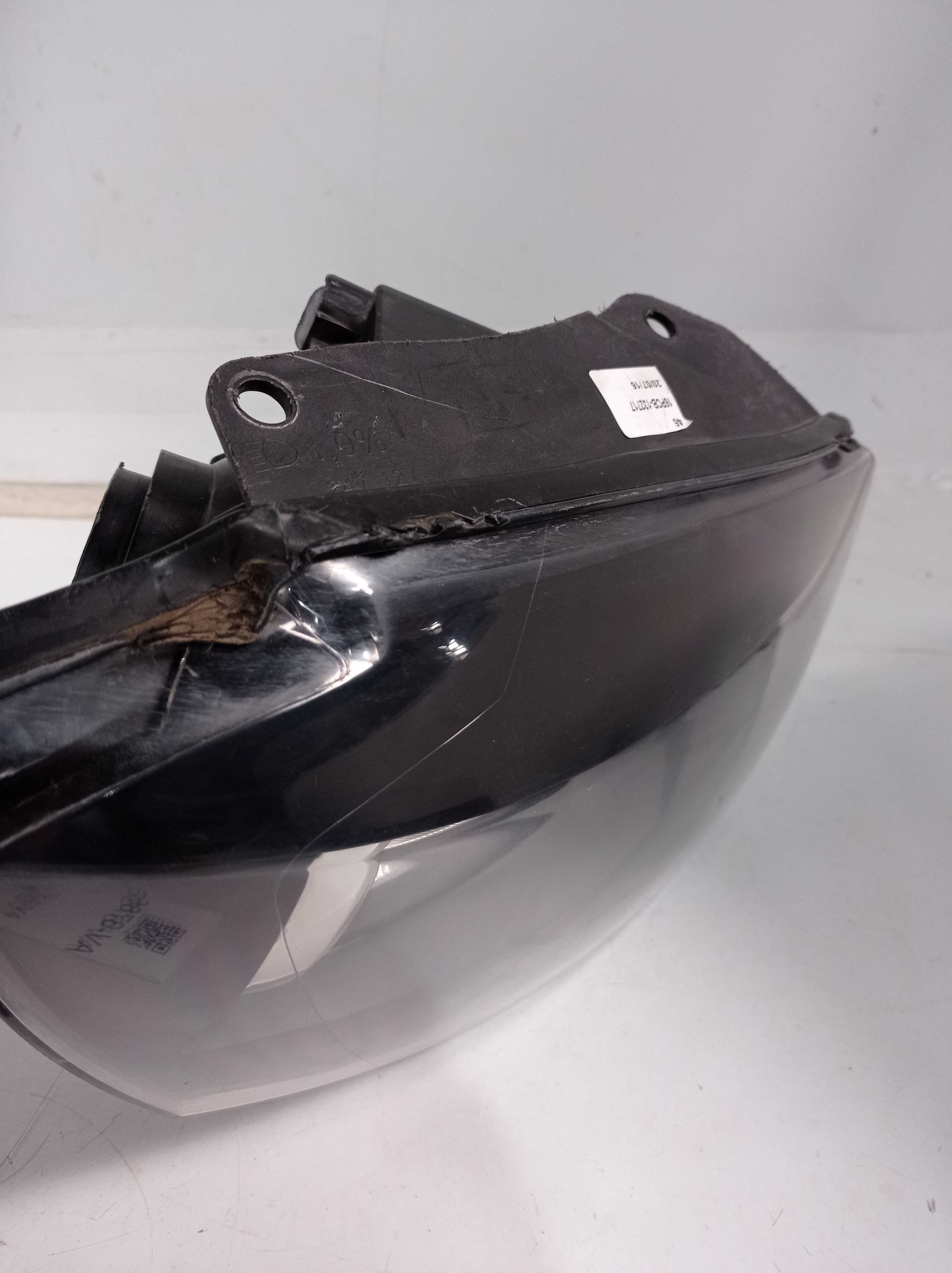 FAROL DIREITO VOLKSWAGEN FOX 2012 RECONDICIONADO 3