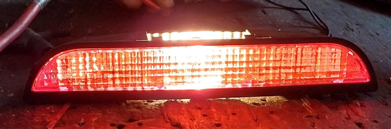 Brake Light Luz Traseira Moldura Renault Sandero 2018 5