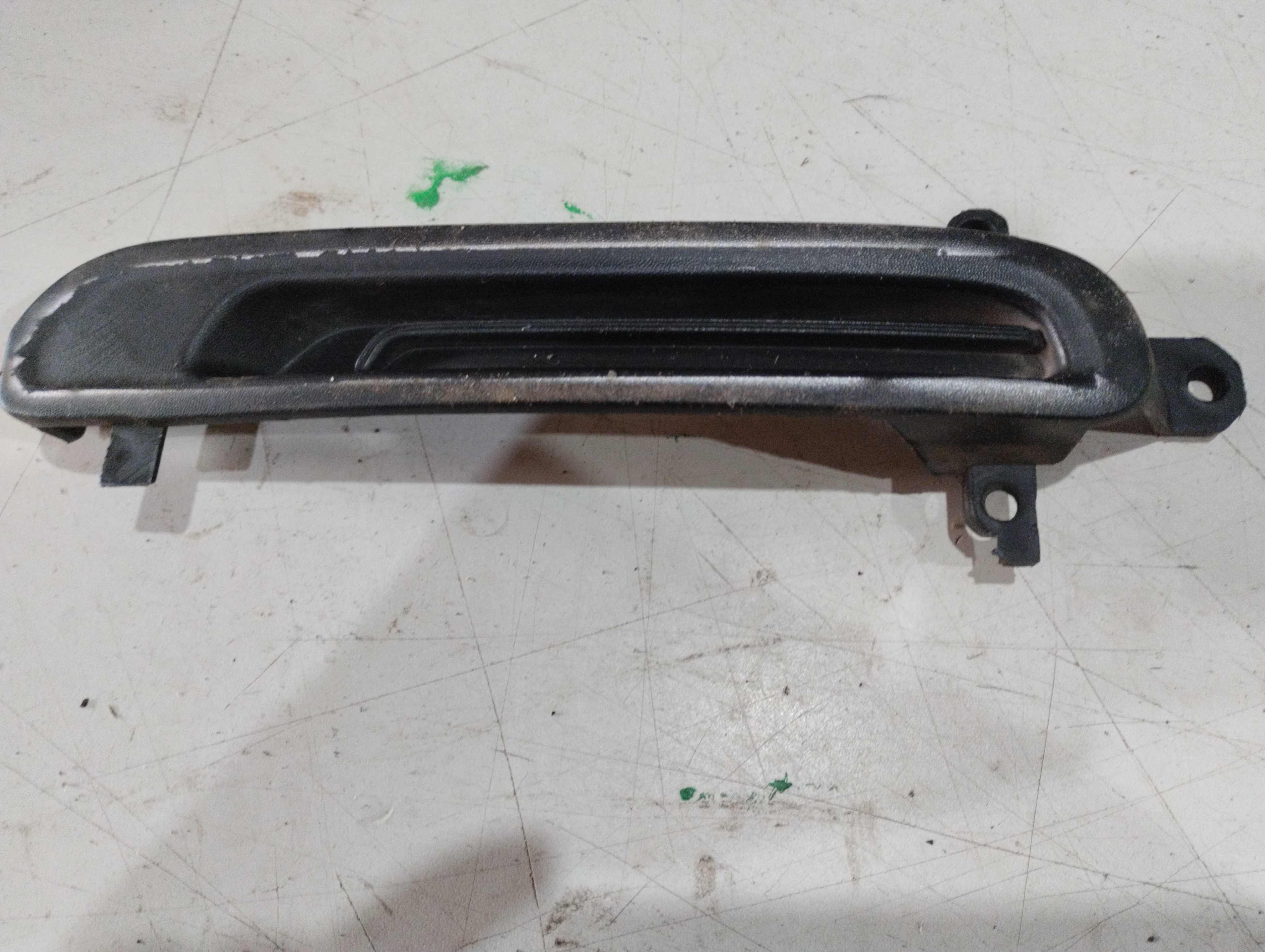Tampa moldura parachoque diant direito C3 2013 a 2017 2
