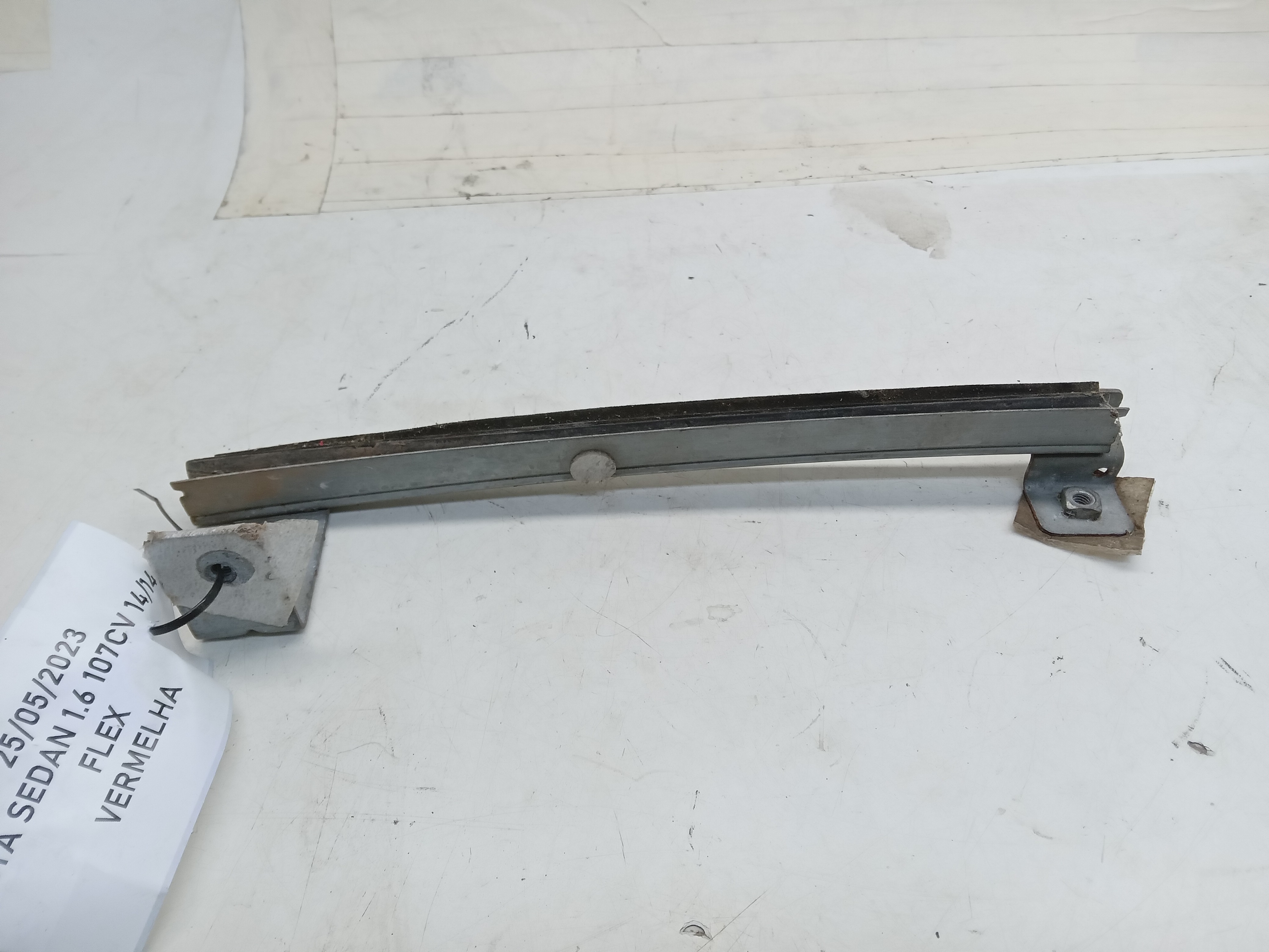 CANALETA VIDRO DIANT LD FORD NEW FIESTA 2014 2