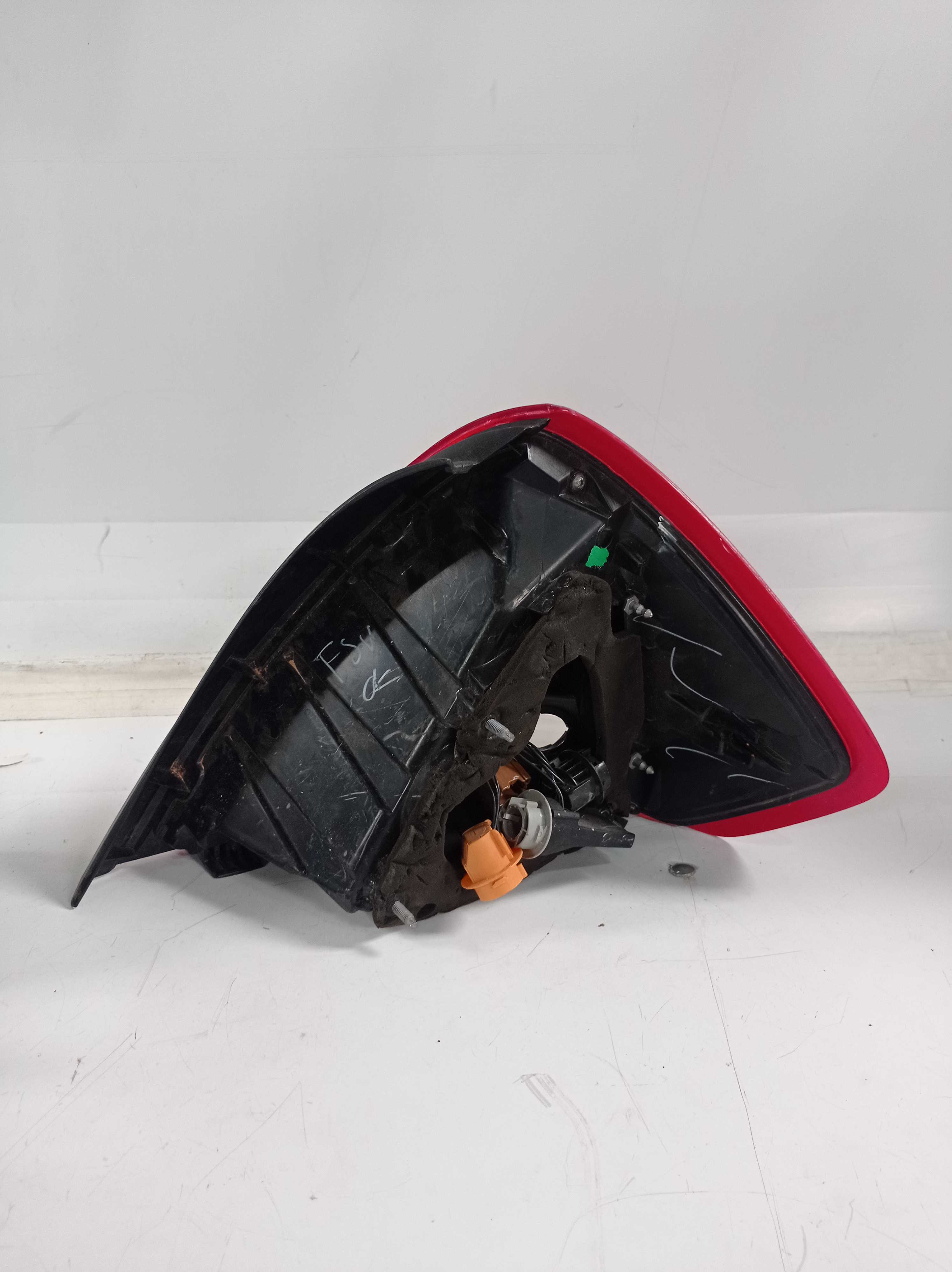 LANTERNA TRASEIRA ESQUERDA NISSAN TIIDA 2010 2012 RECUPERAD 2