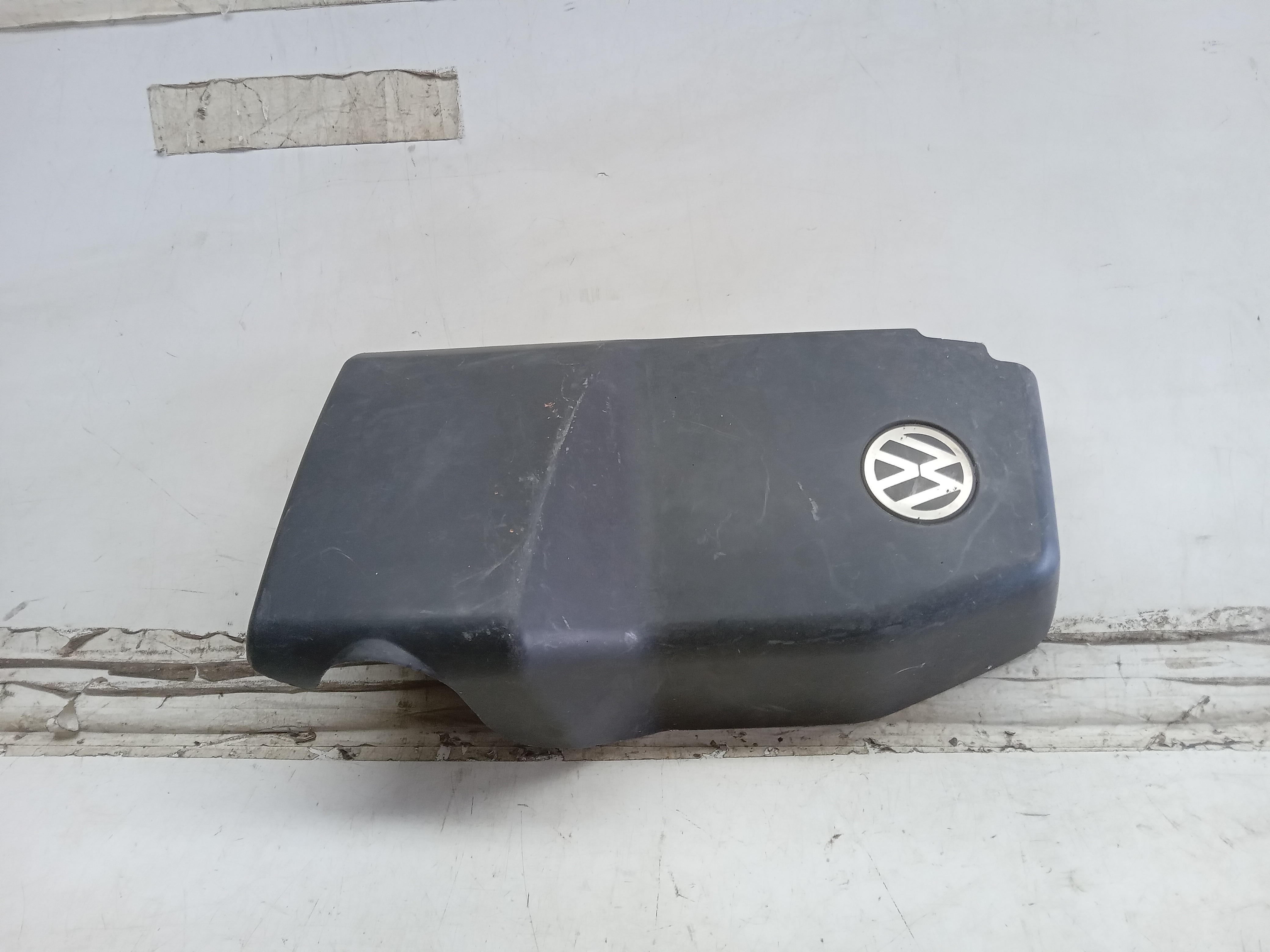 ACABAMENTO TAMPA MOTOR VW GOL 2008