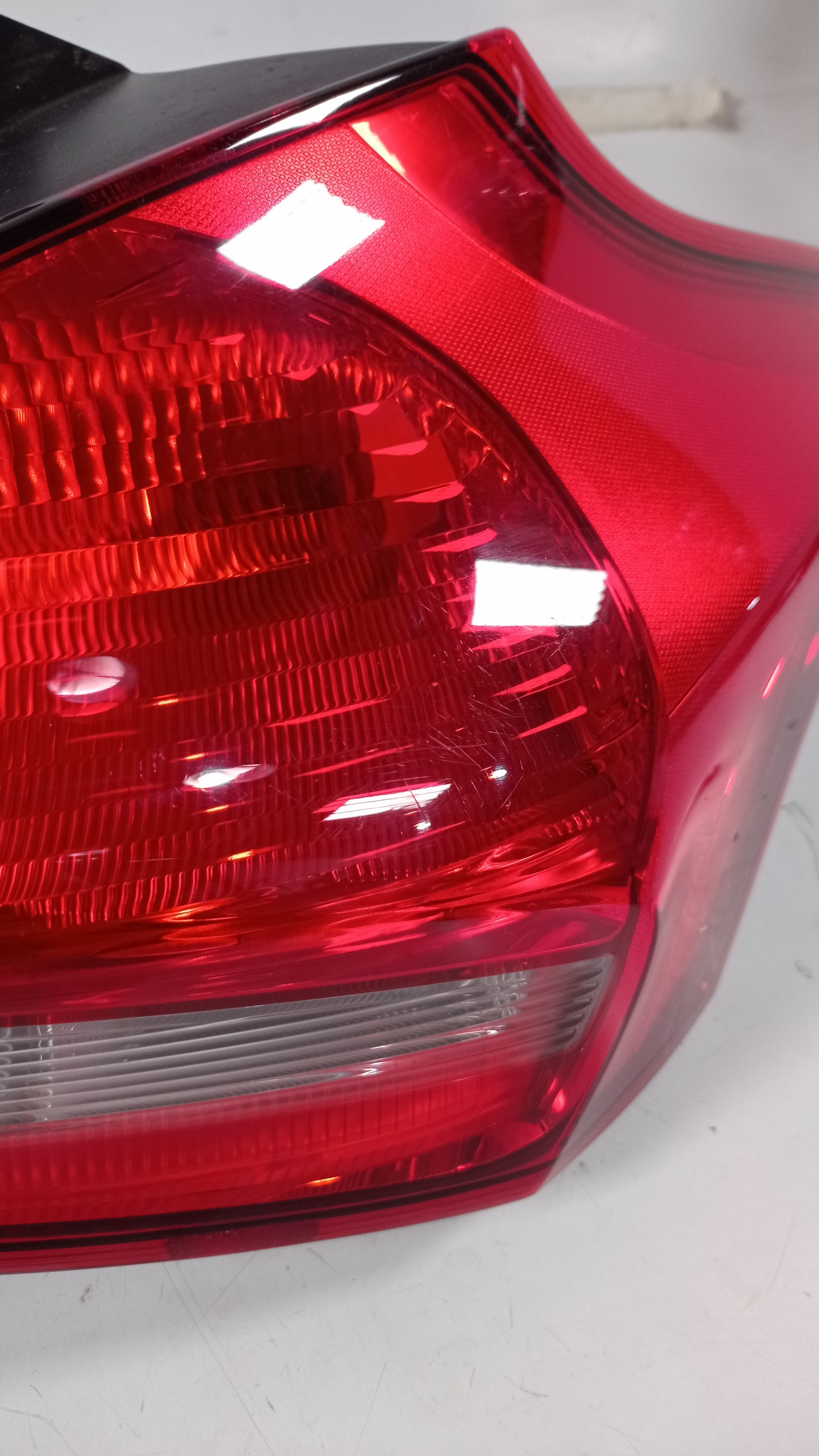 Lanterna Traseira Direita Ford Focus Hatch 2016 Recuperada 4