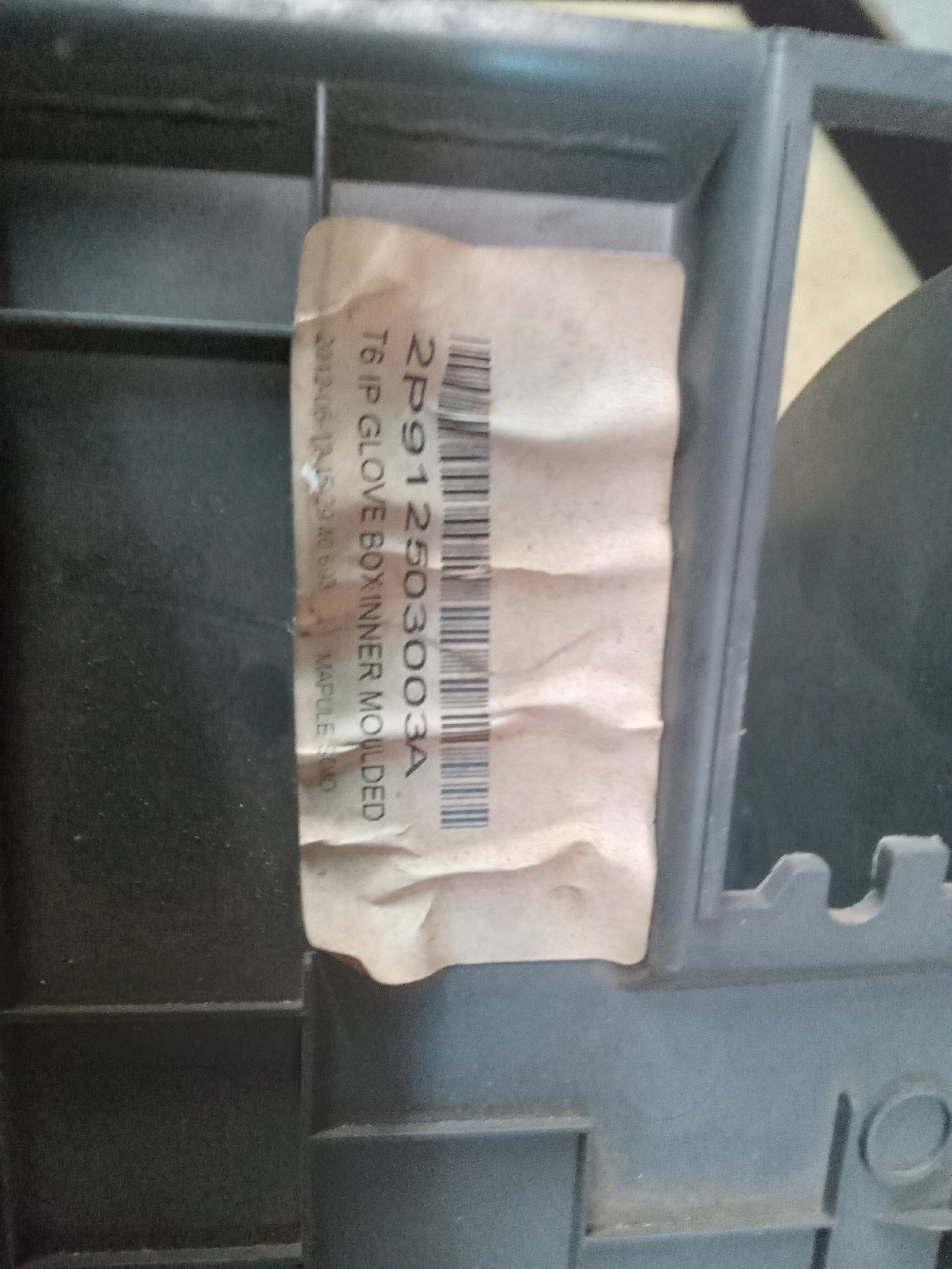PORTA LUVAS FORD RANGER 2013 3