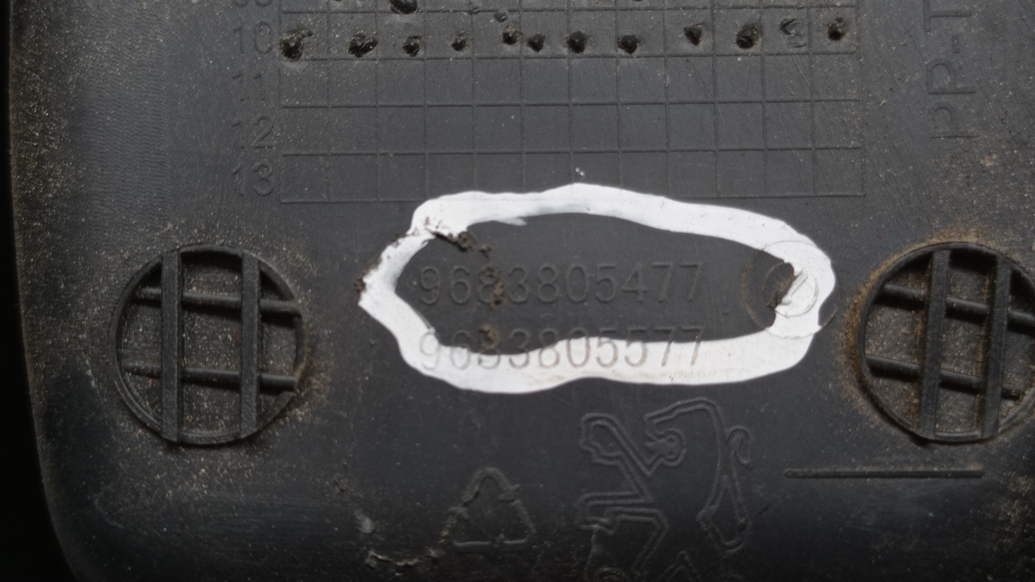 9683805477 CONSOLE ALAVANCA FREIO MÃO PEUGEOT 206  2007 4