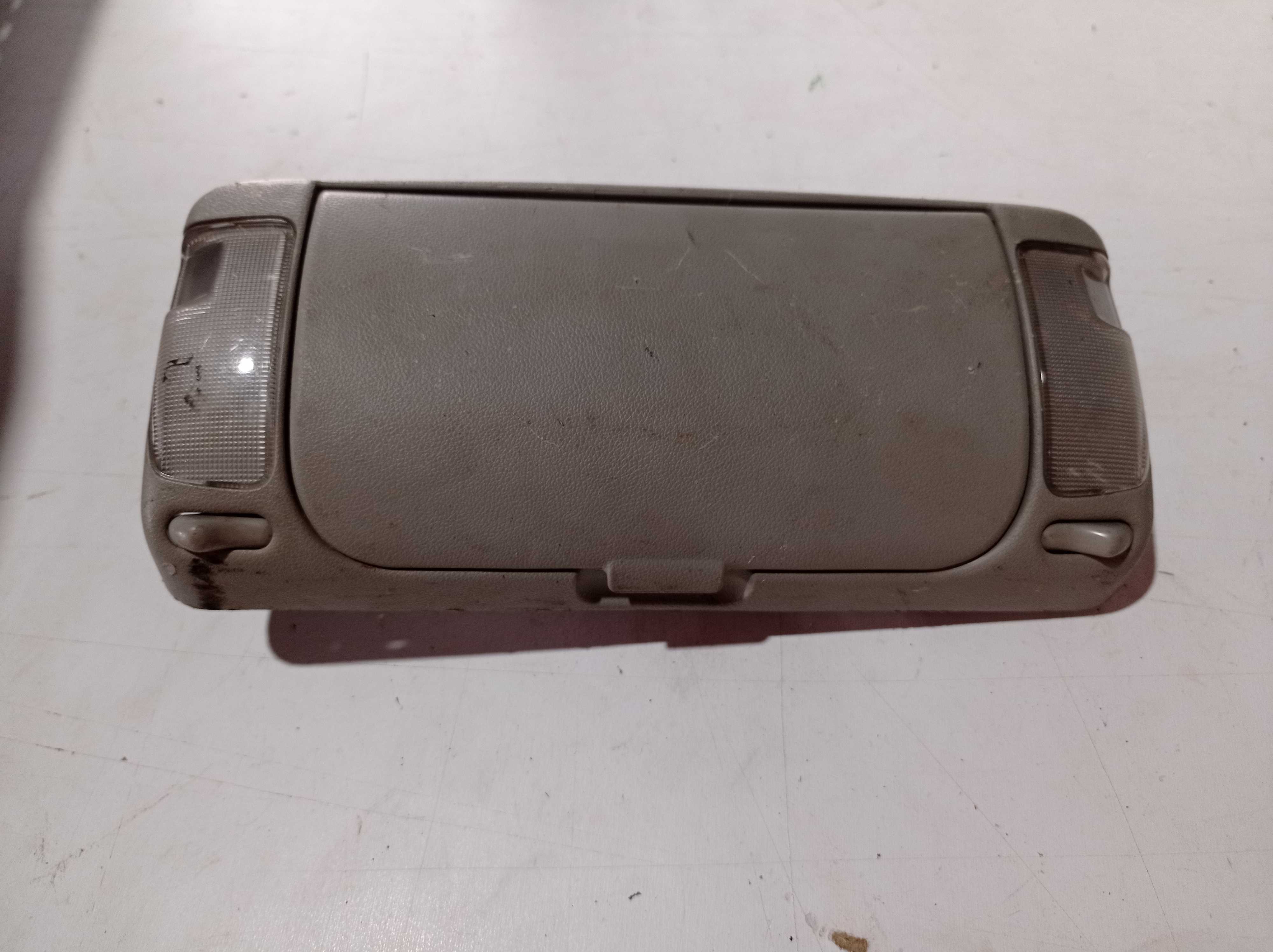 PORTA ÓCULOS TOYOTA HILUX 2010