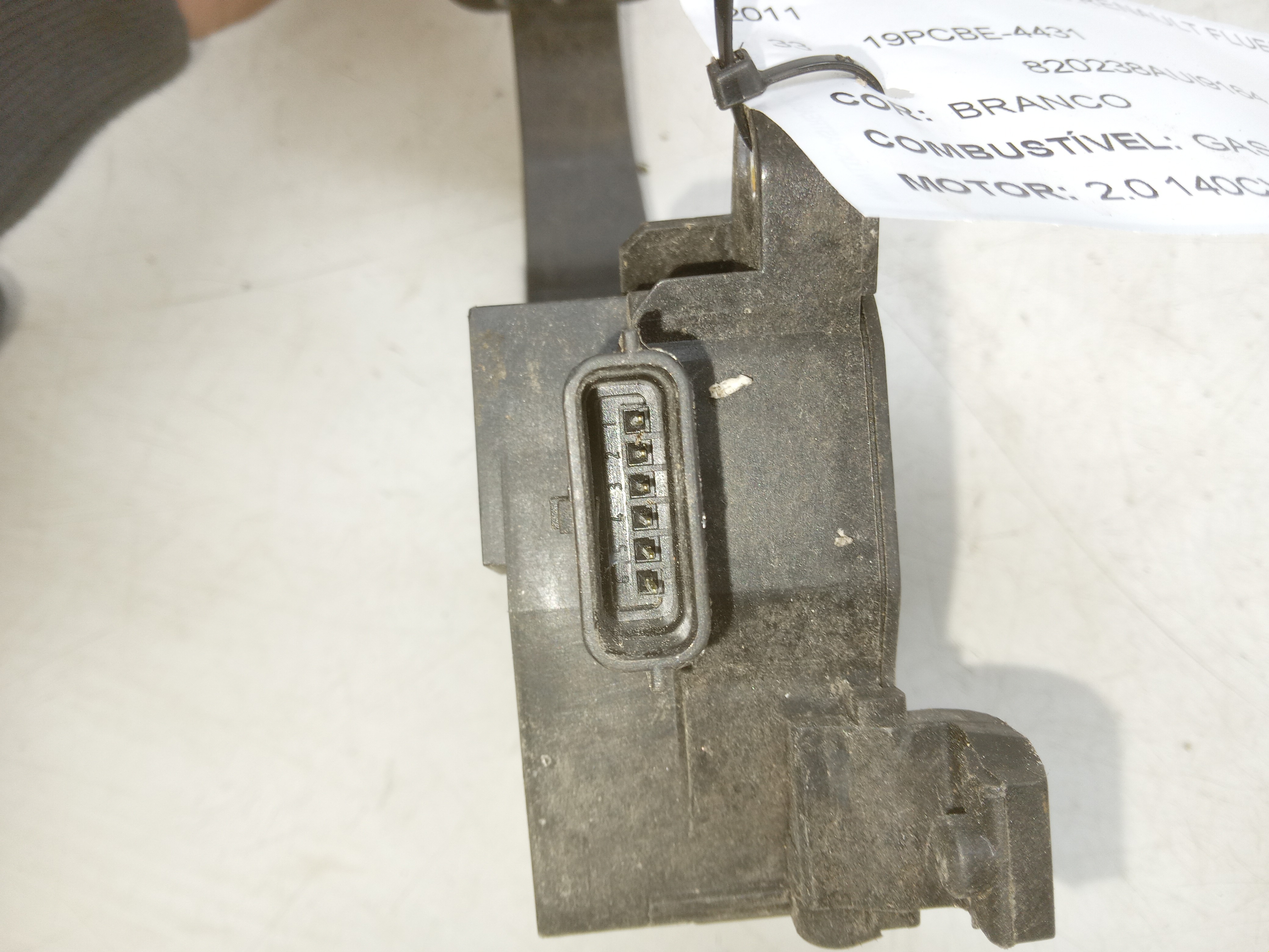 PEDAL ACELERADOR RENAULT FLUENCE 2011 3