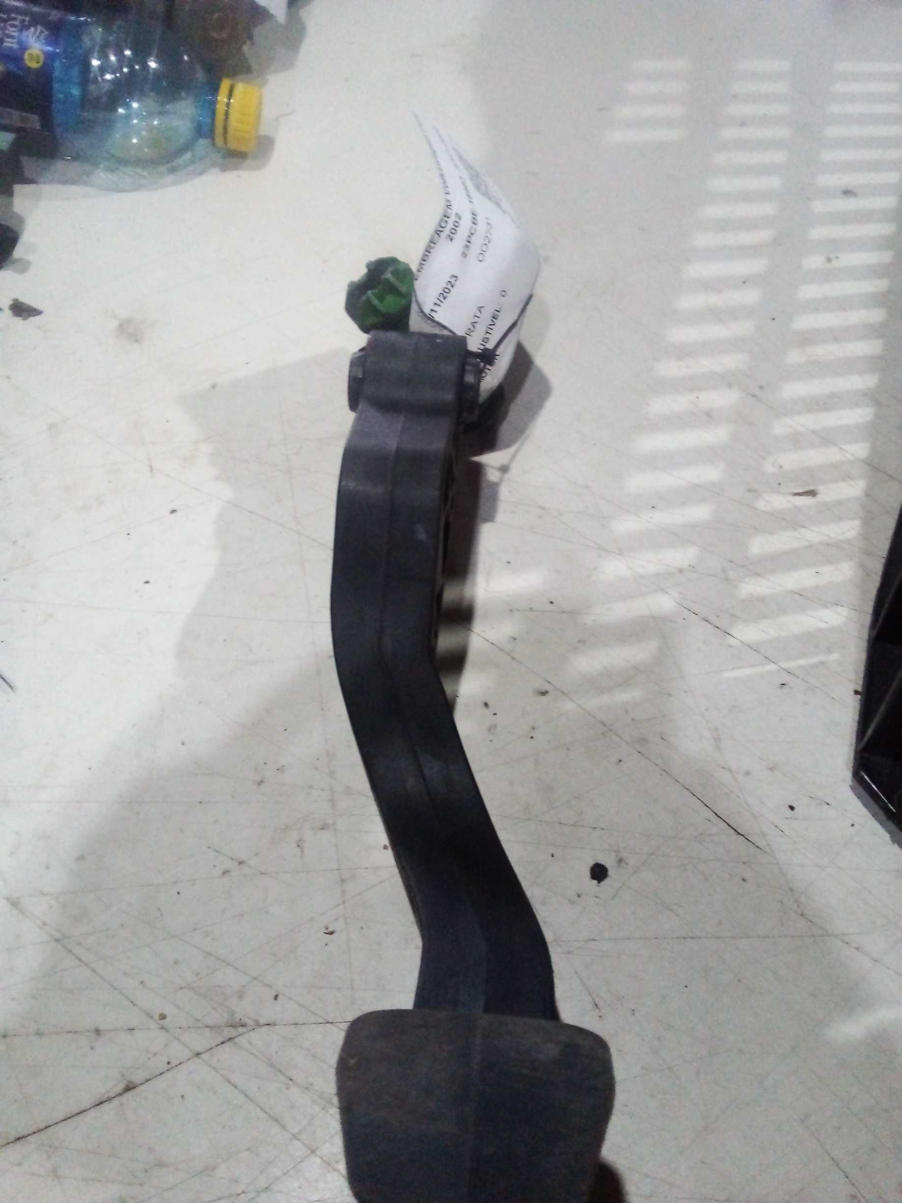 PEDAL DA EMBREAGEM Volkswagen Polo 2002 2