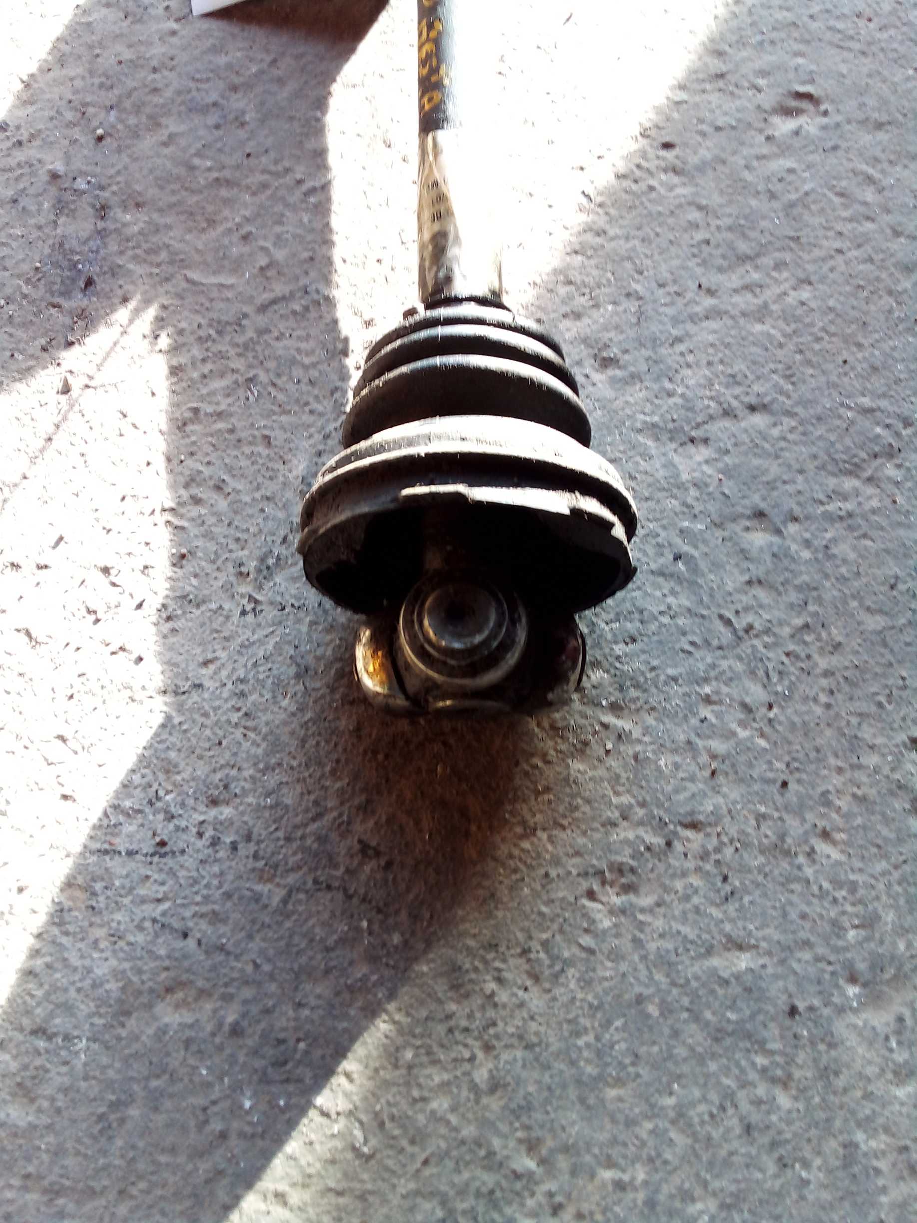 Semi-eixo Ford fiesta GL 2001 3