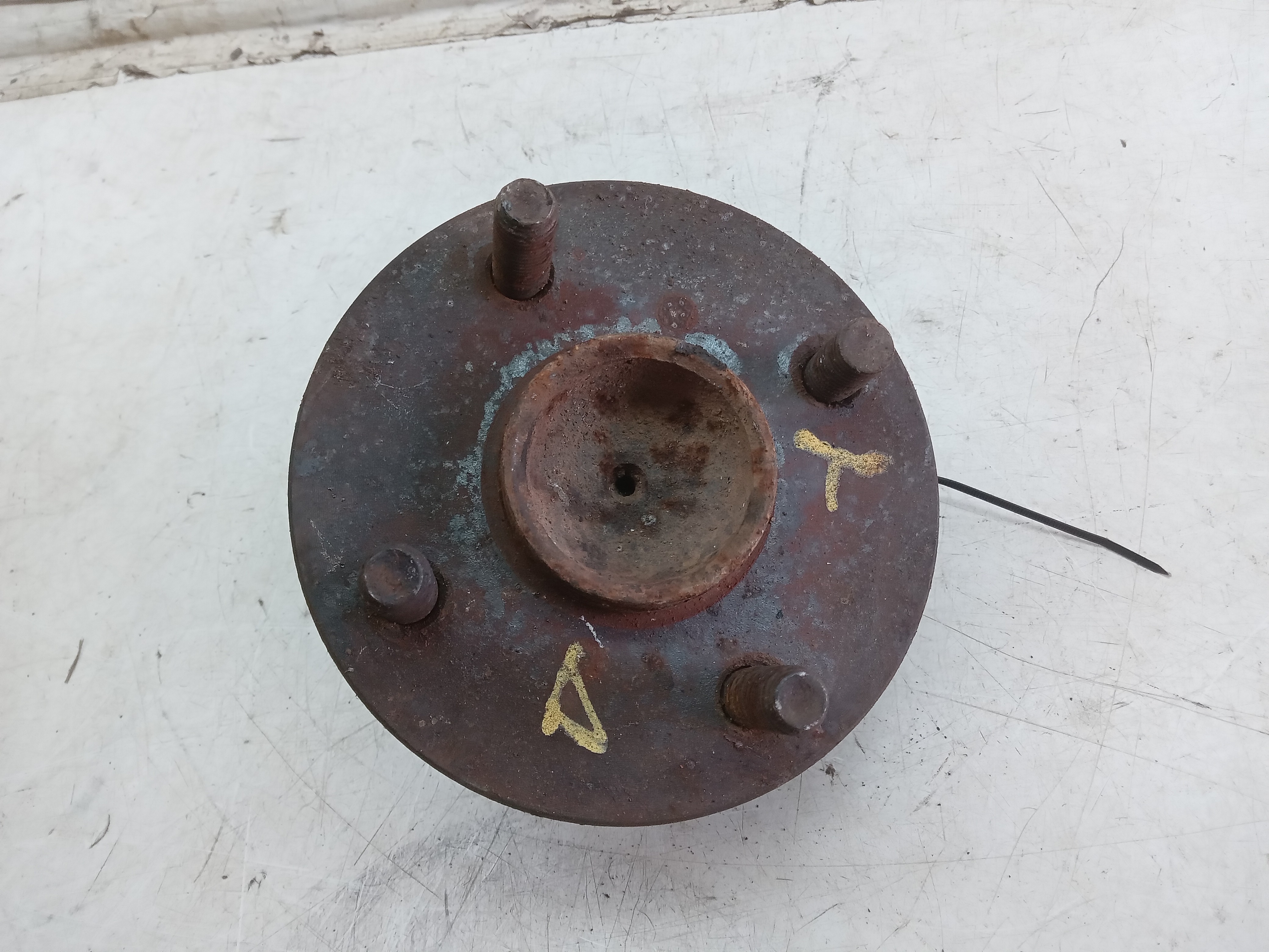 CUBO RODA TRASEIRO LD TOYOTA COROLLA 2005 2