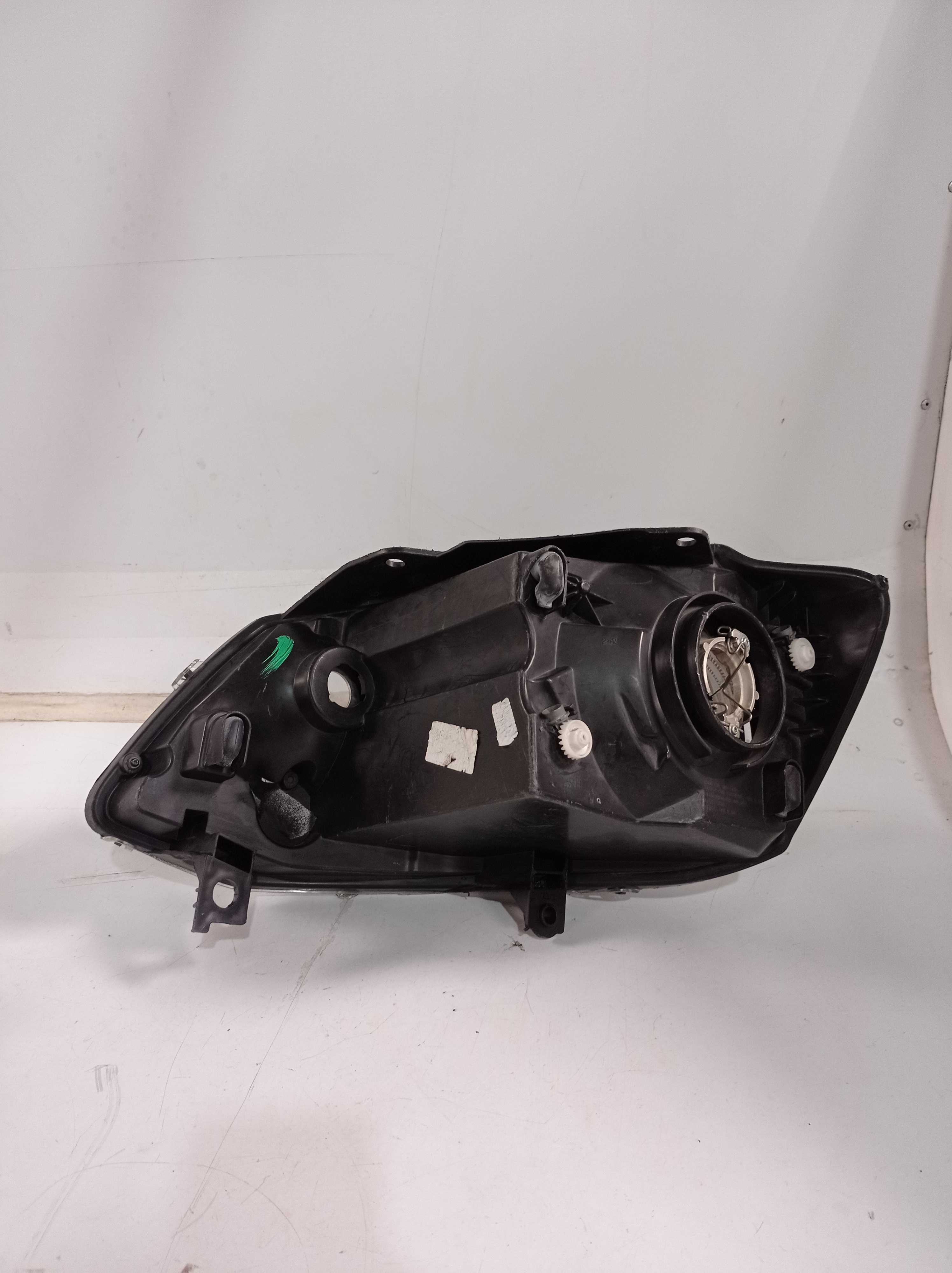 FAROL DIREITO VOLKSWAGEN FOX 2012 RECONDICIONADO 4