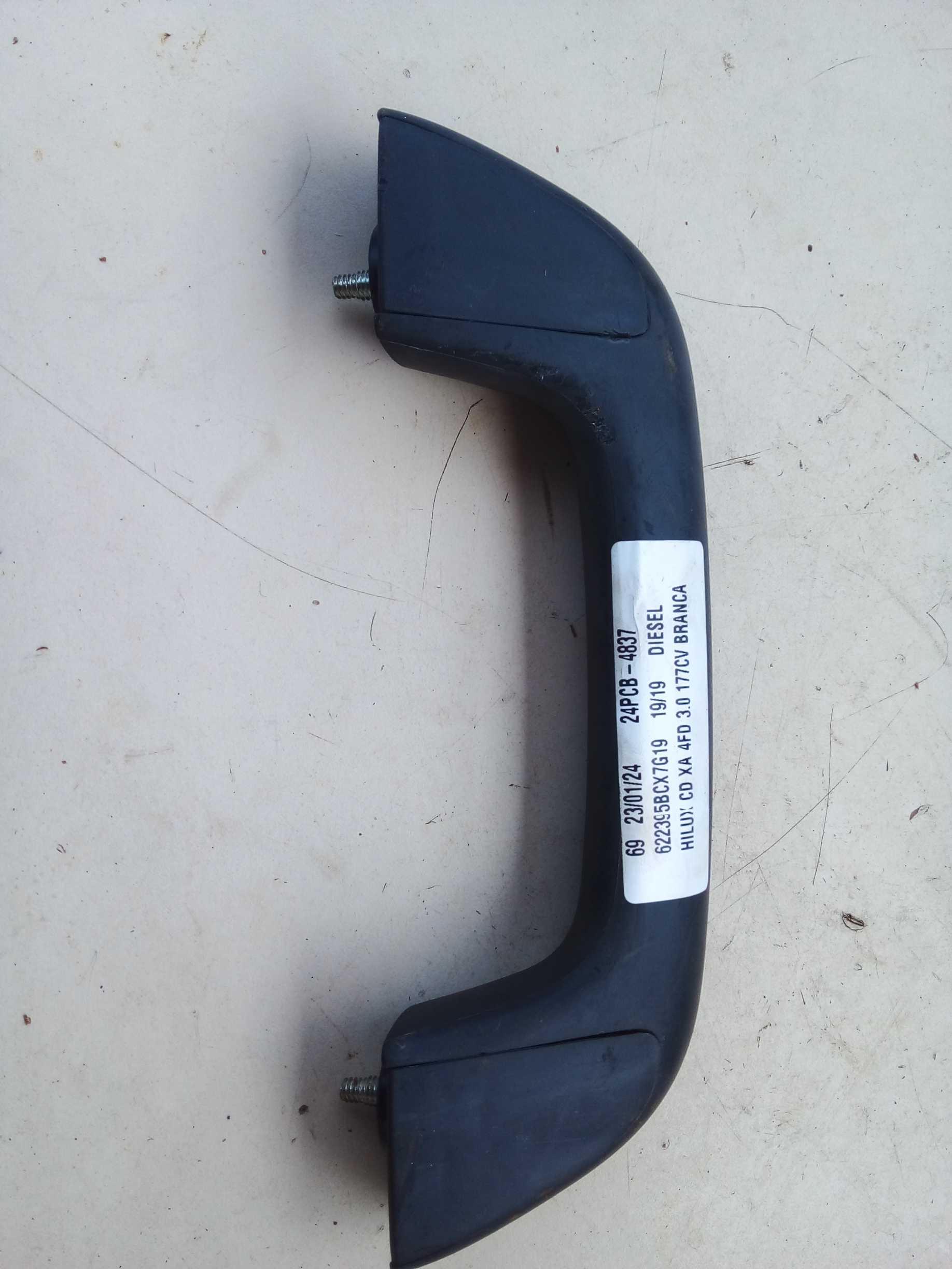 ALÇA PQP TETO HILUX 2019 1