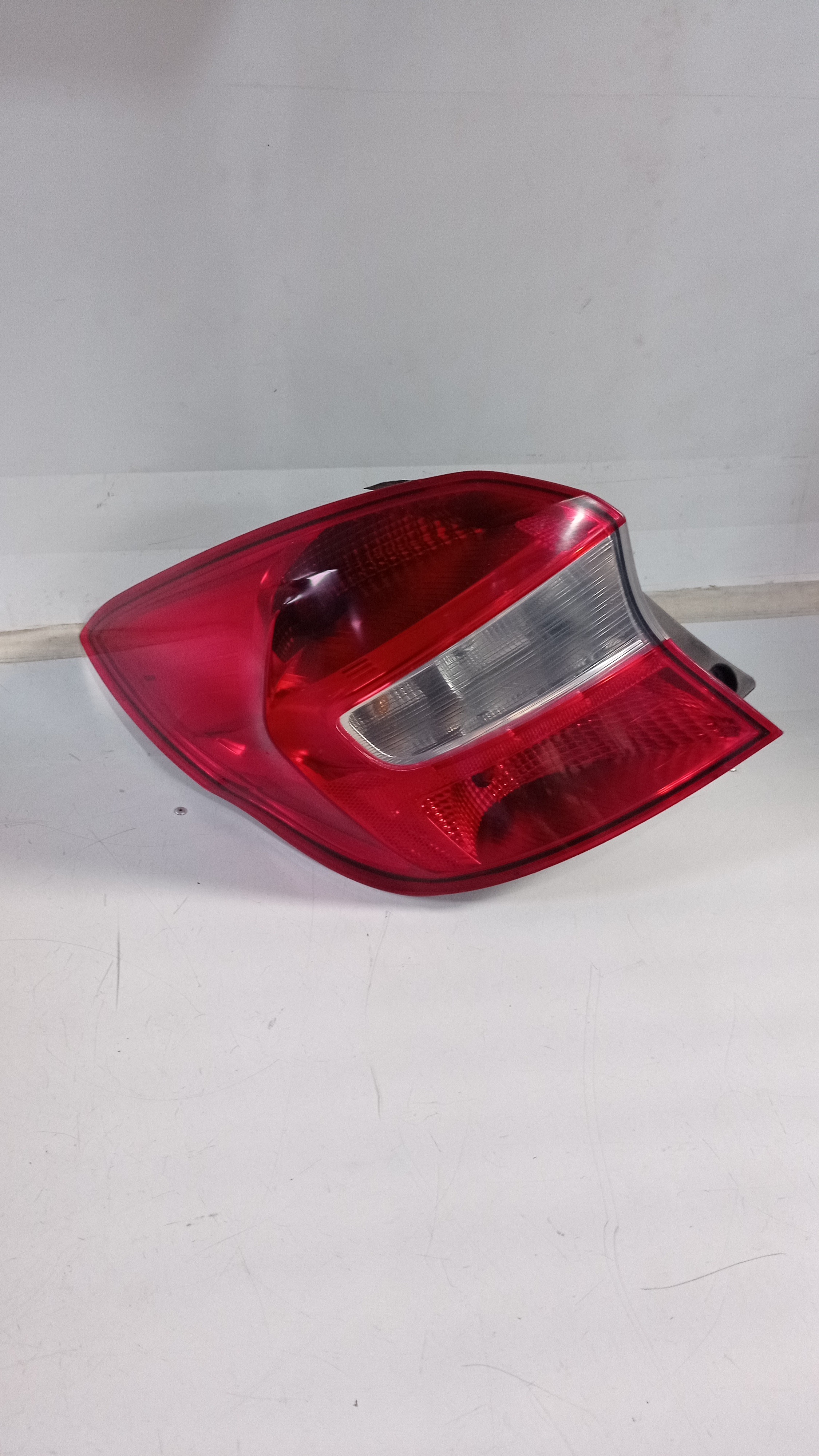 Lanterna Traseira Esquerda Ford Ka Hatch 2014 A 2018 P Recu 1