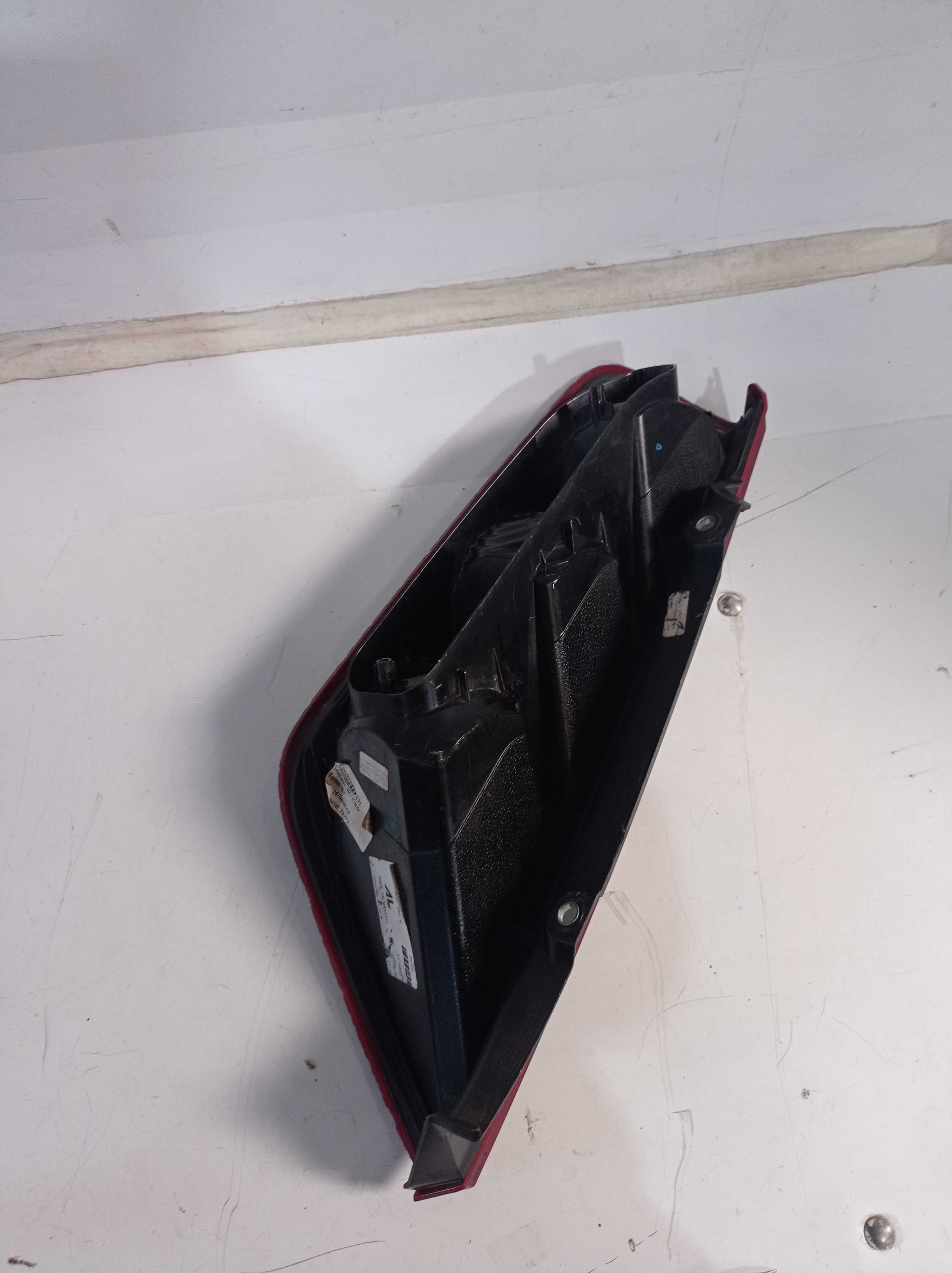 LANTERNA TRASEIRA DIREITA FIAT PUNTO 2008 A 2012 4