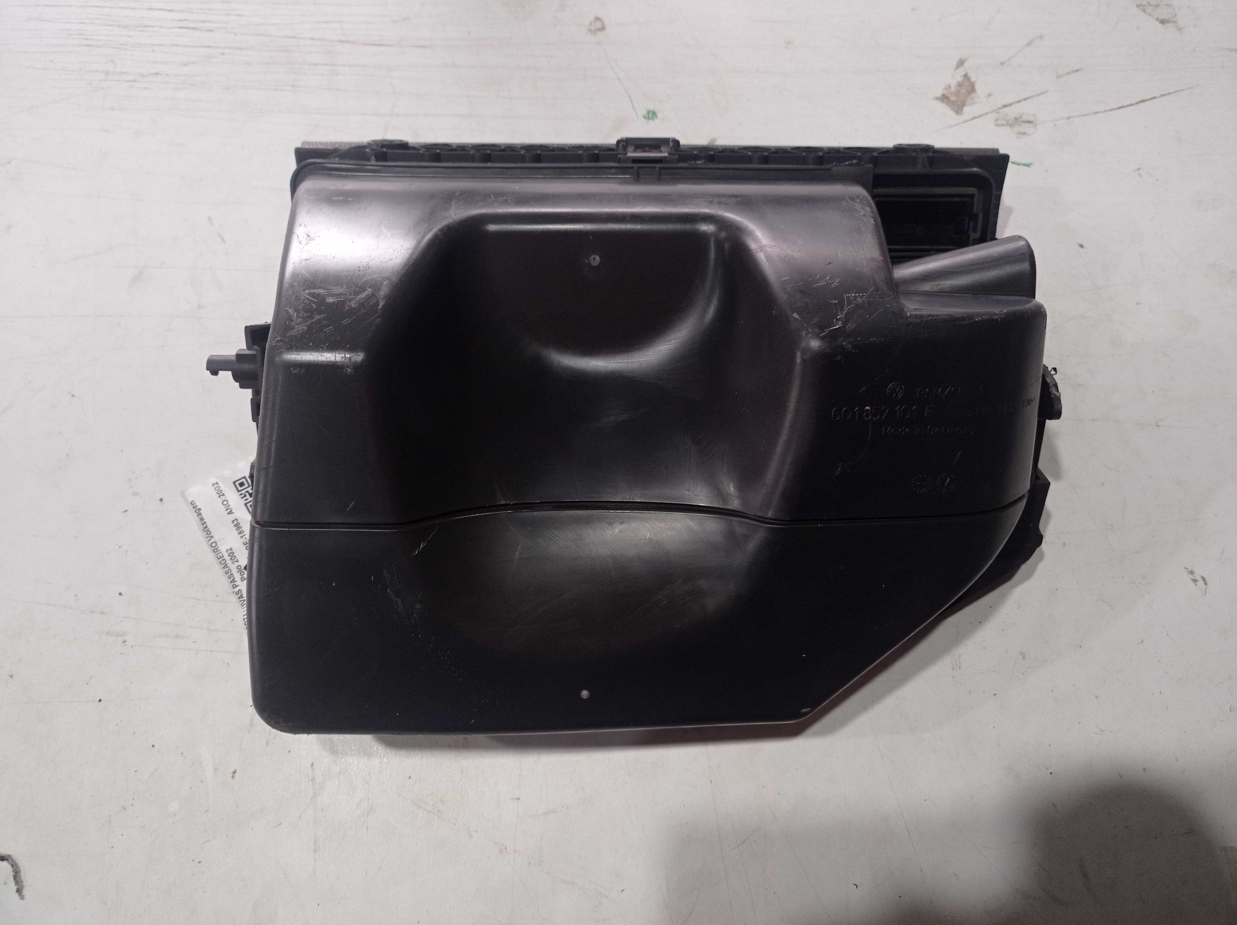 PORTA LUVAS PASSAGEIRO Volkswagen Polo 2002 2