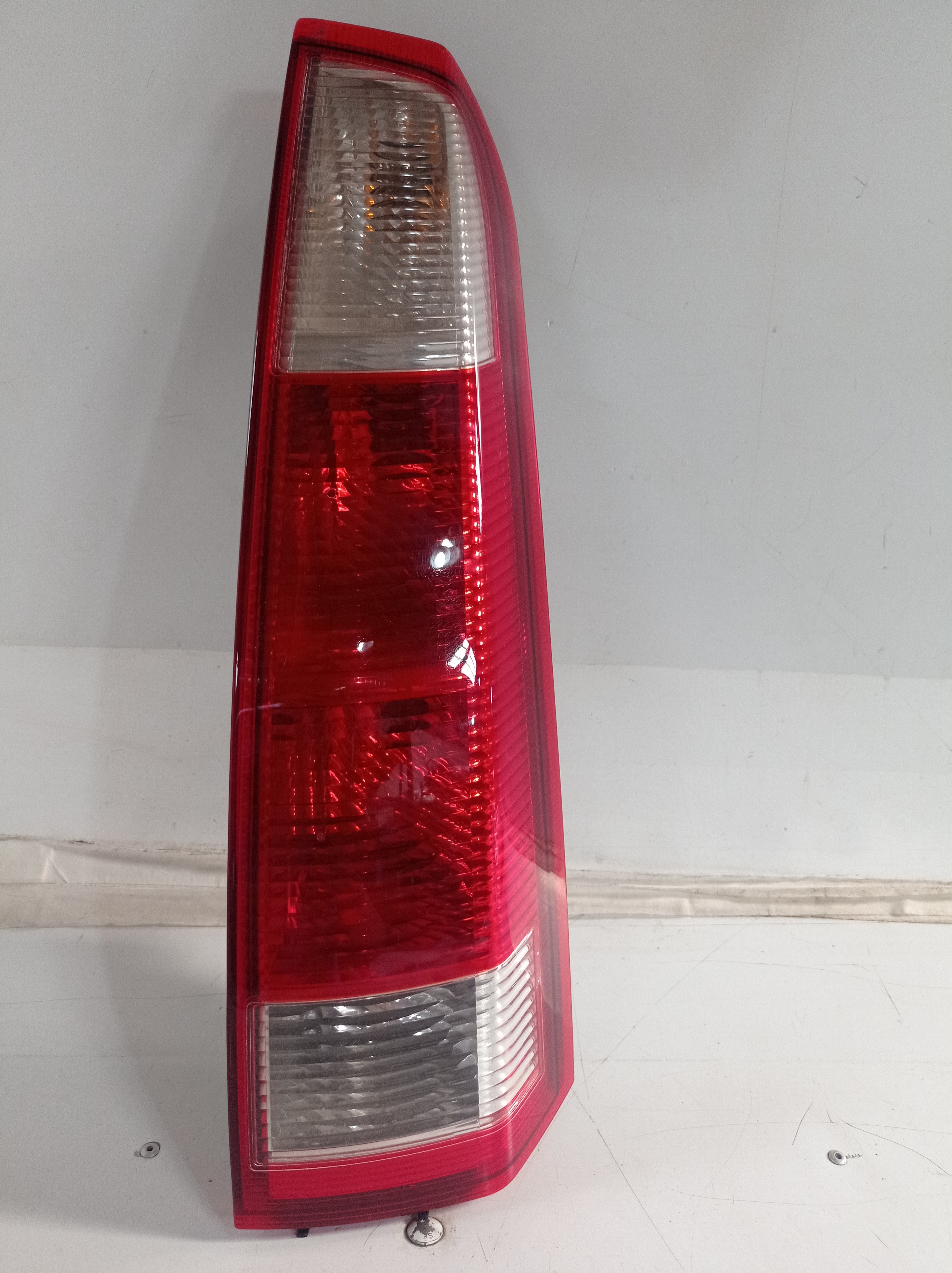 Lanterna tras Direita GM Meriva 2003 a 2006 recuperada 2