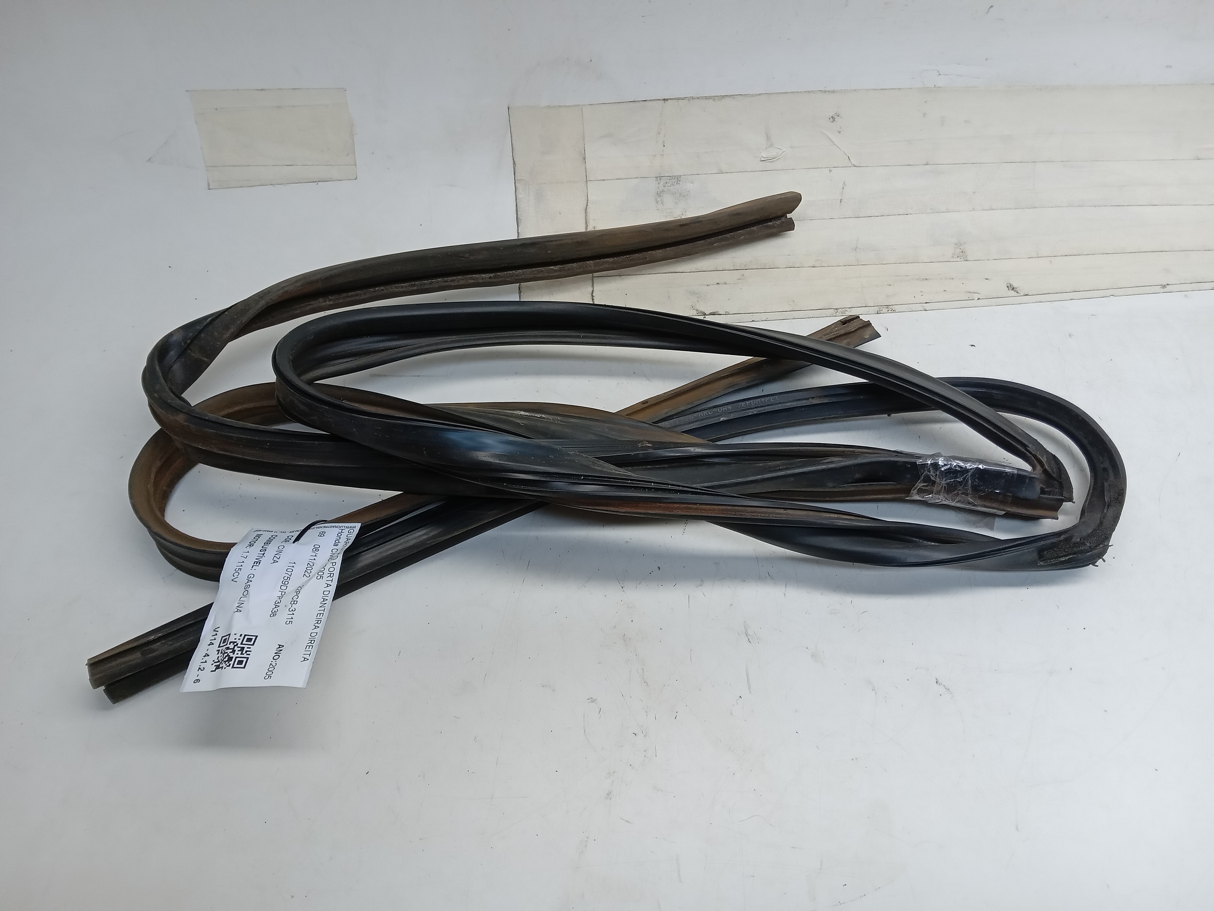 GUARNIÇÃO PORTA DIANTEIRA LD Honda Civic lx 2005