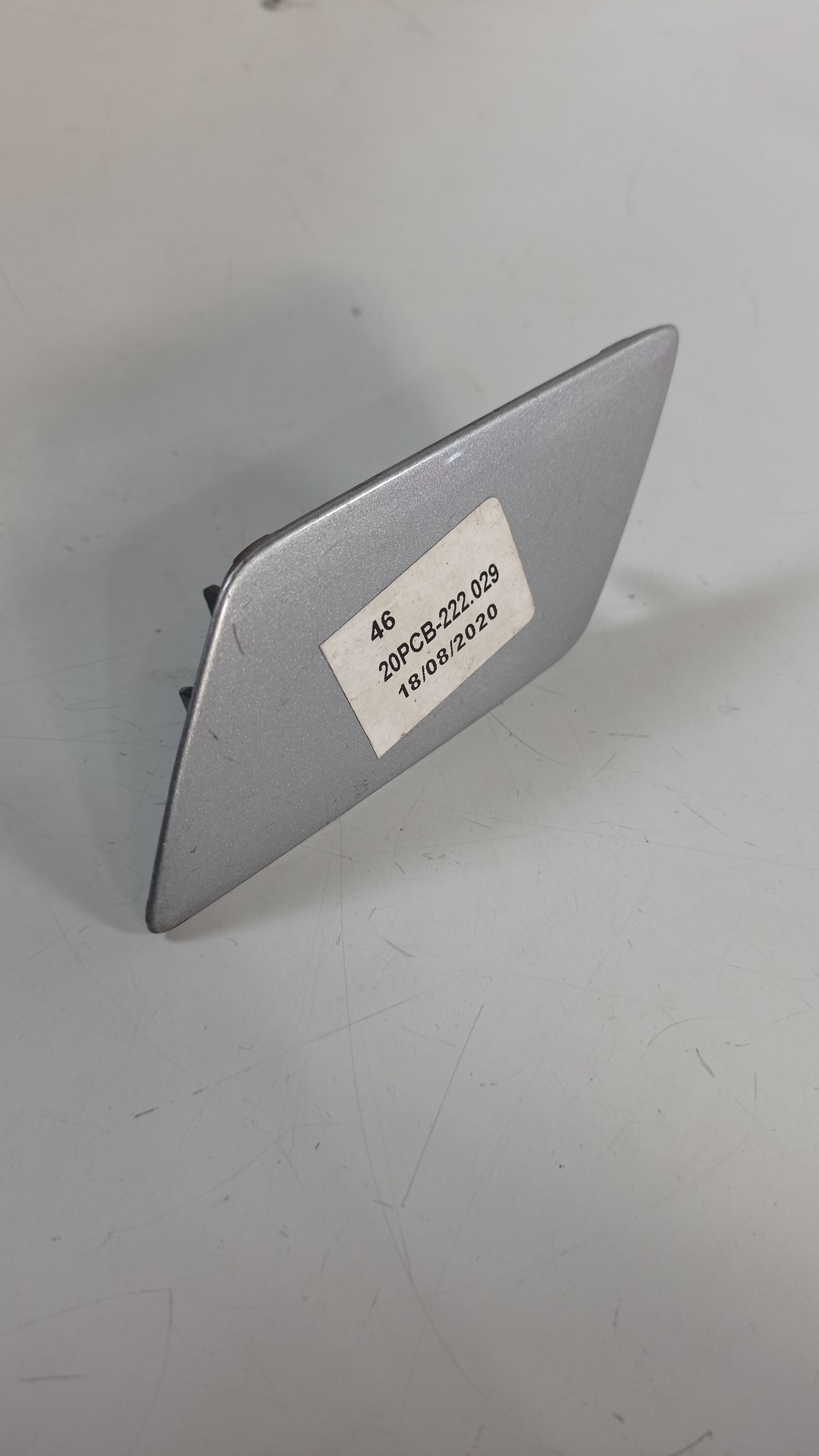 80a807753 Tampa Esguicho Farol Esquerdo Audi Q5 2018 A 2020 3