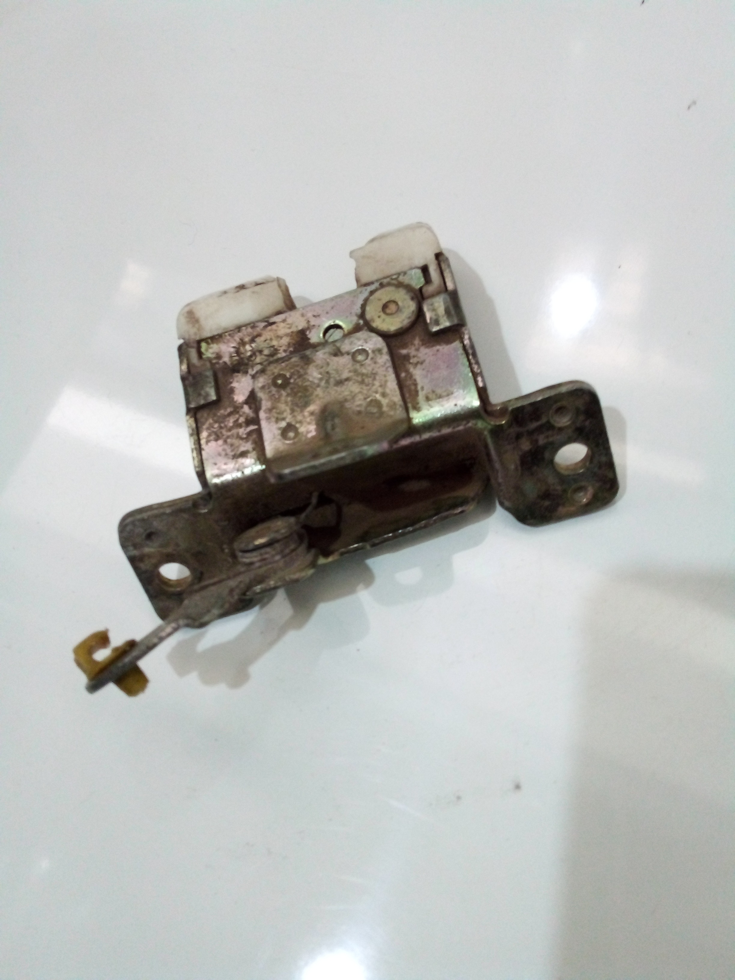 Fechadura da tampa traseira Corsa Hatch 99 90387847 3