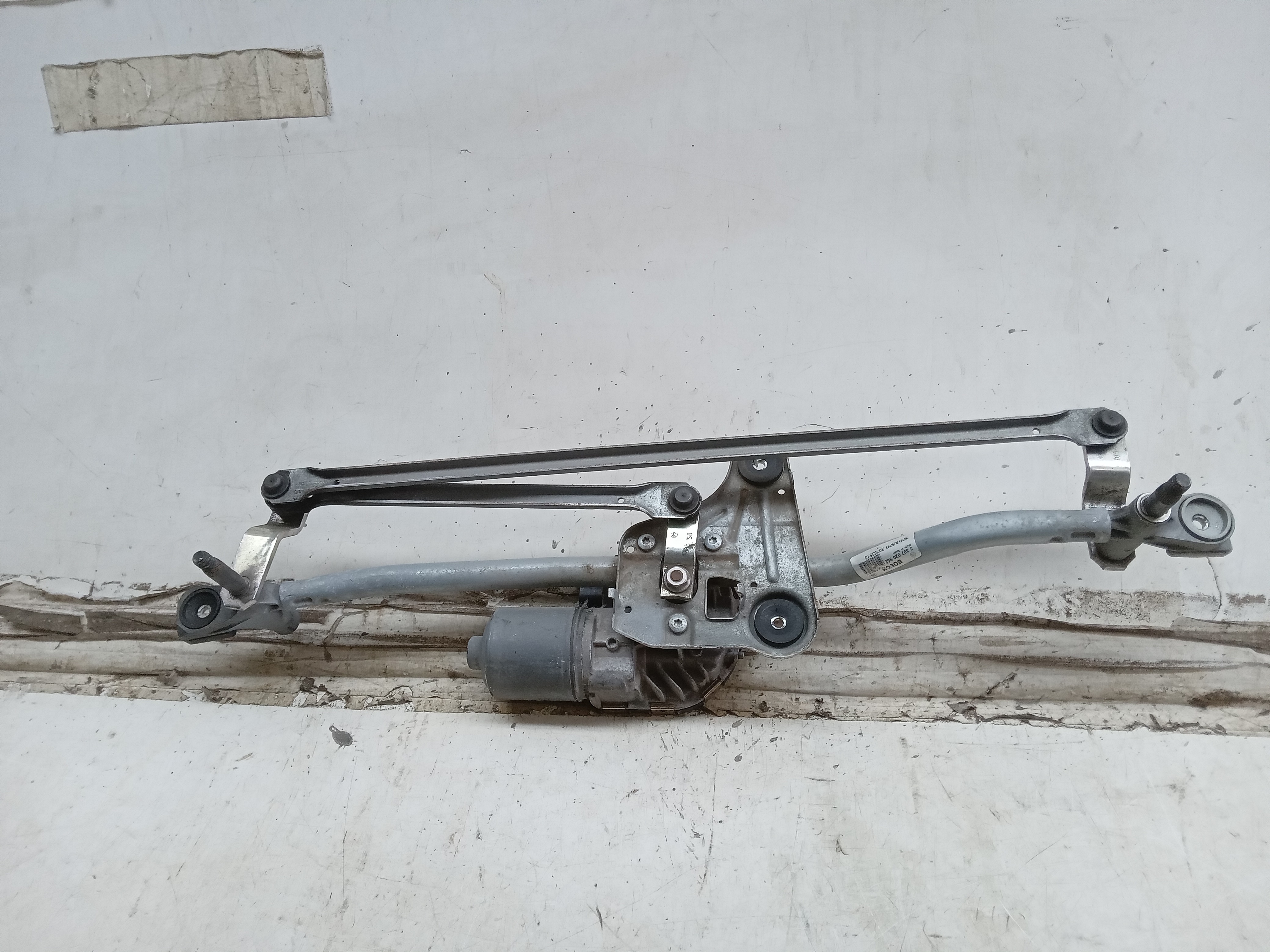 MAQUINA GALHADA LIMPADOR PARABRISA VOLVO XC60 2010 2