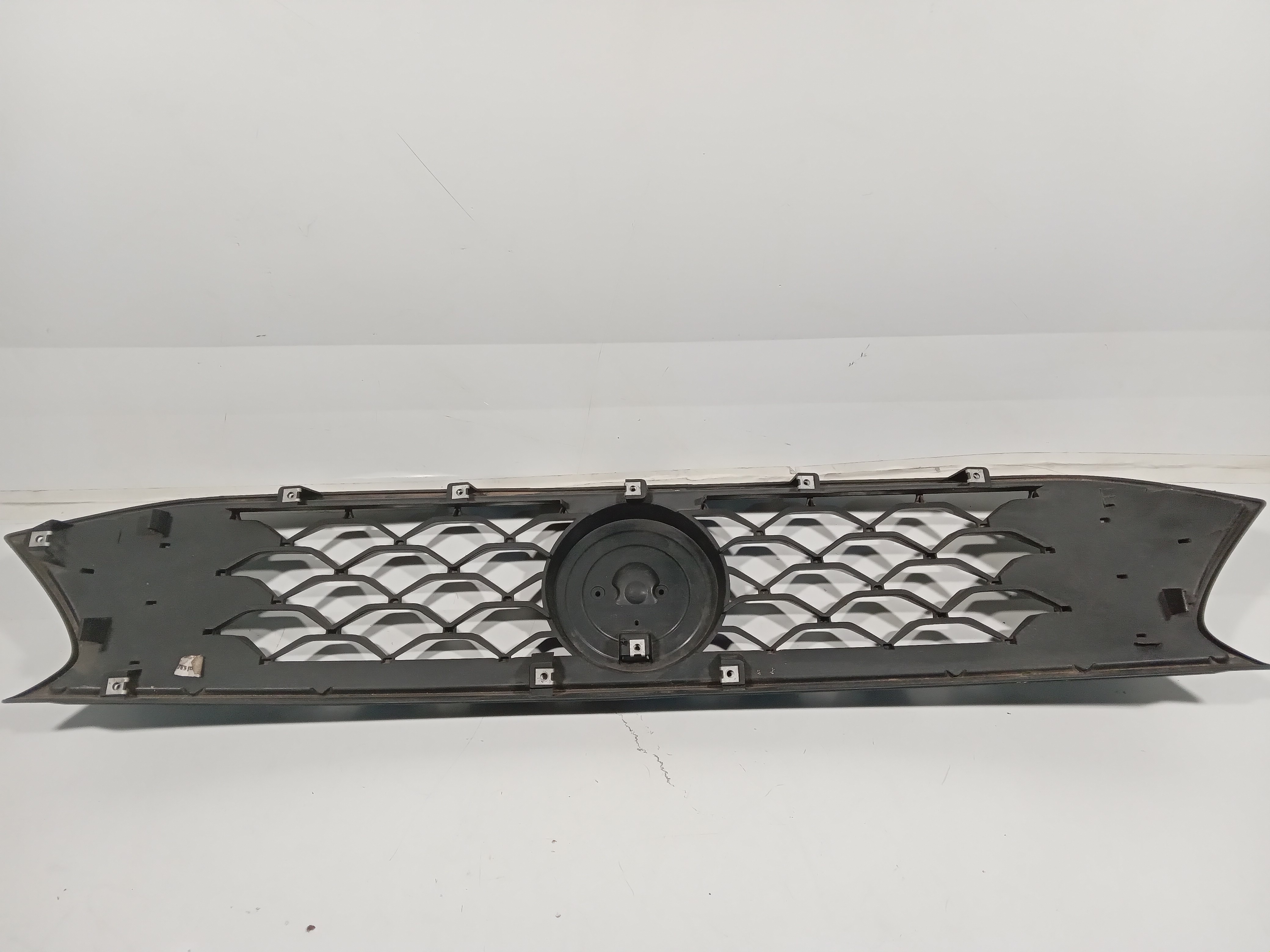 Grade Dianteira Radiador Fiat Argo 2018 2019 2020 Original 3