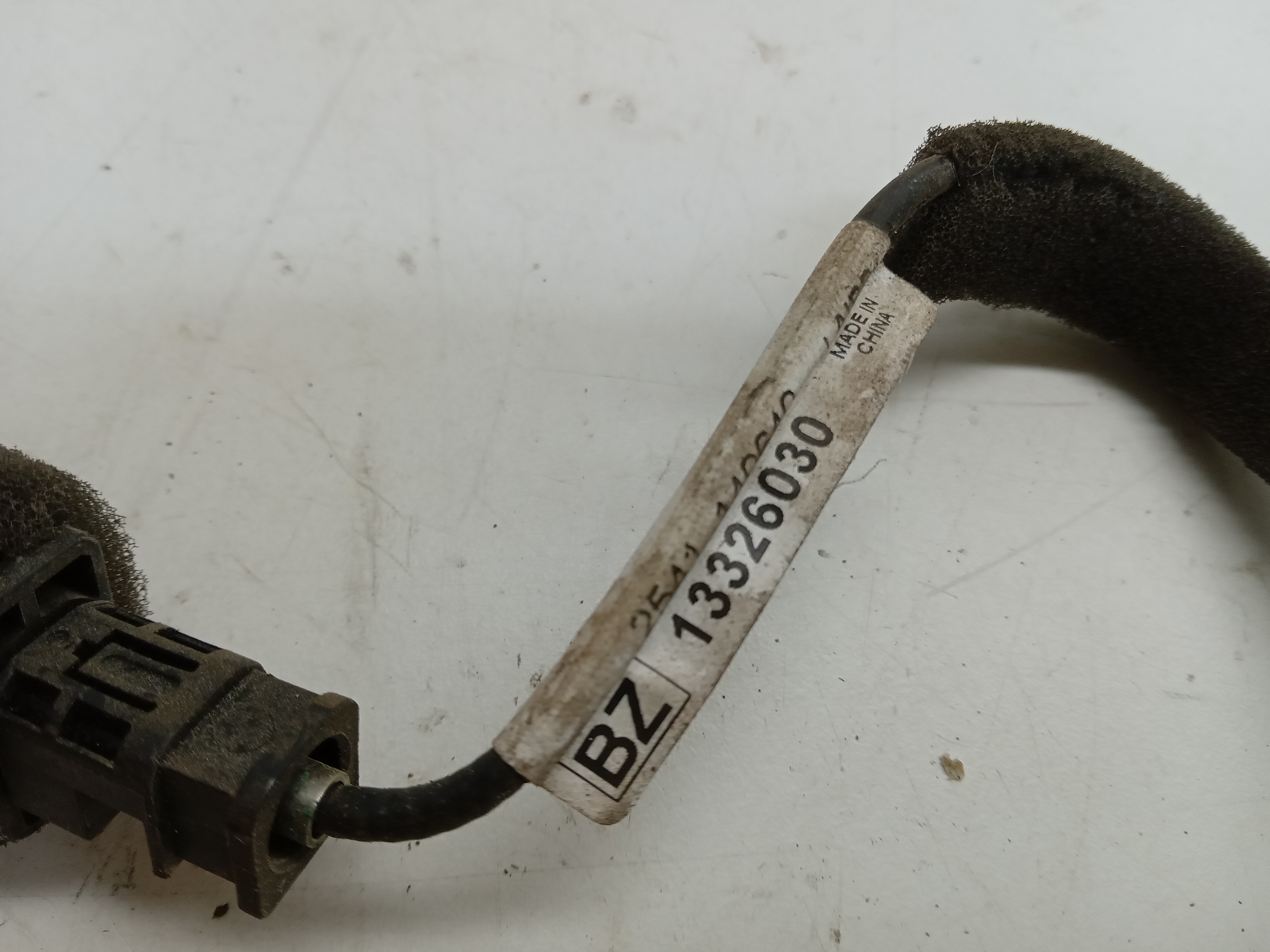 BASE ANTENA CHEVROLET CRUZE 2012 3