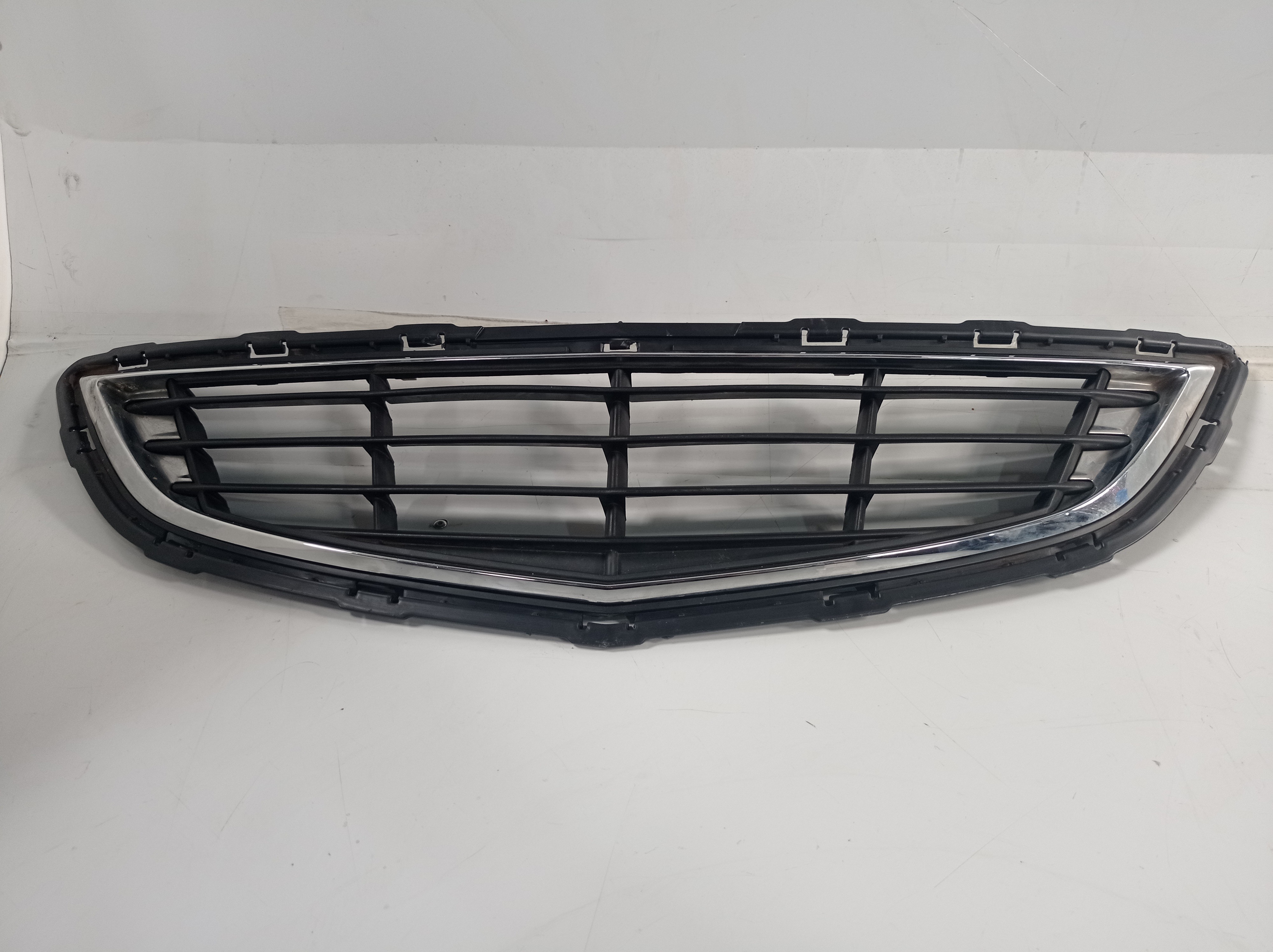 52047314 Grade Parachoque Dianteiro Chevrolet Onix 2012 2016 1