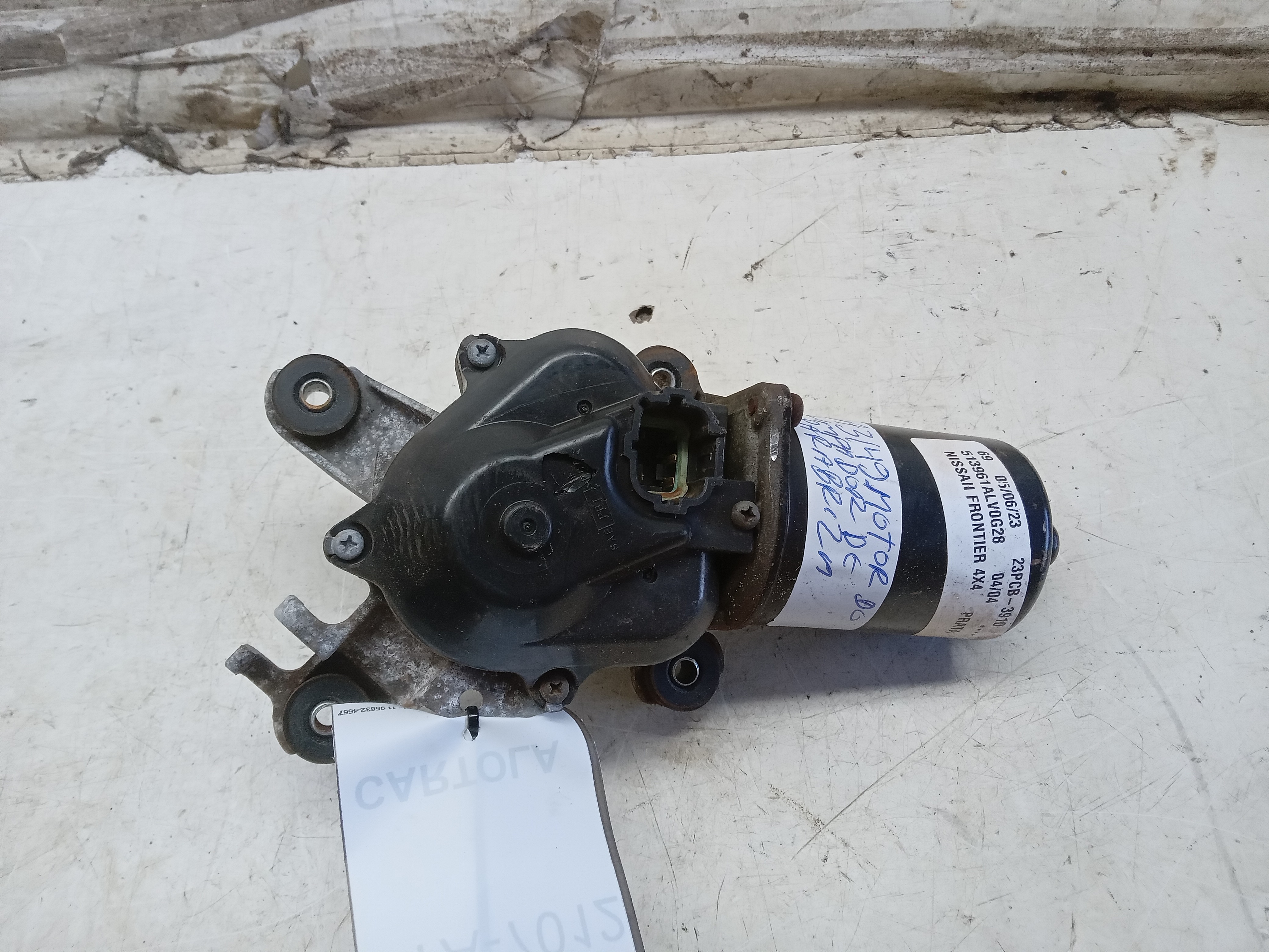 MOTOR GALHADA LIMPADOR PARABRISA NISSAN FRONTIER 2004