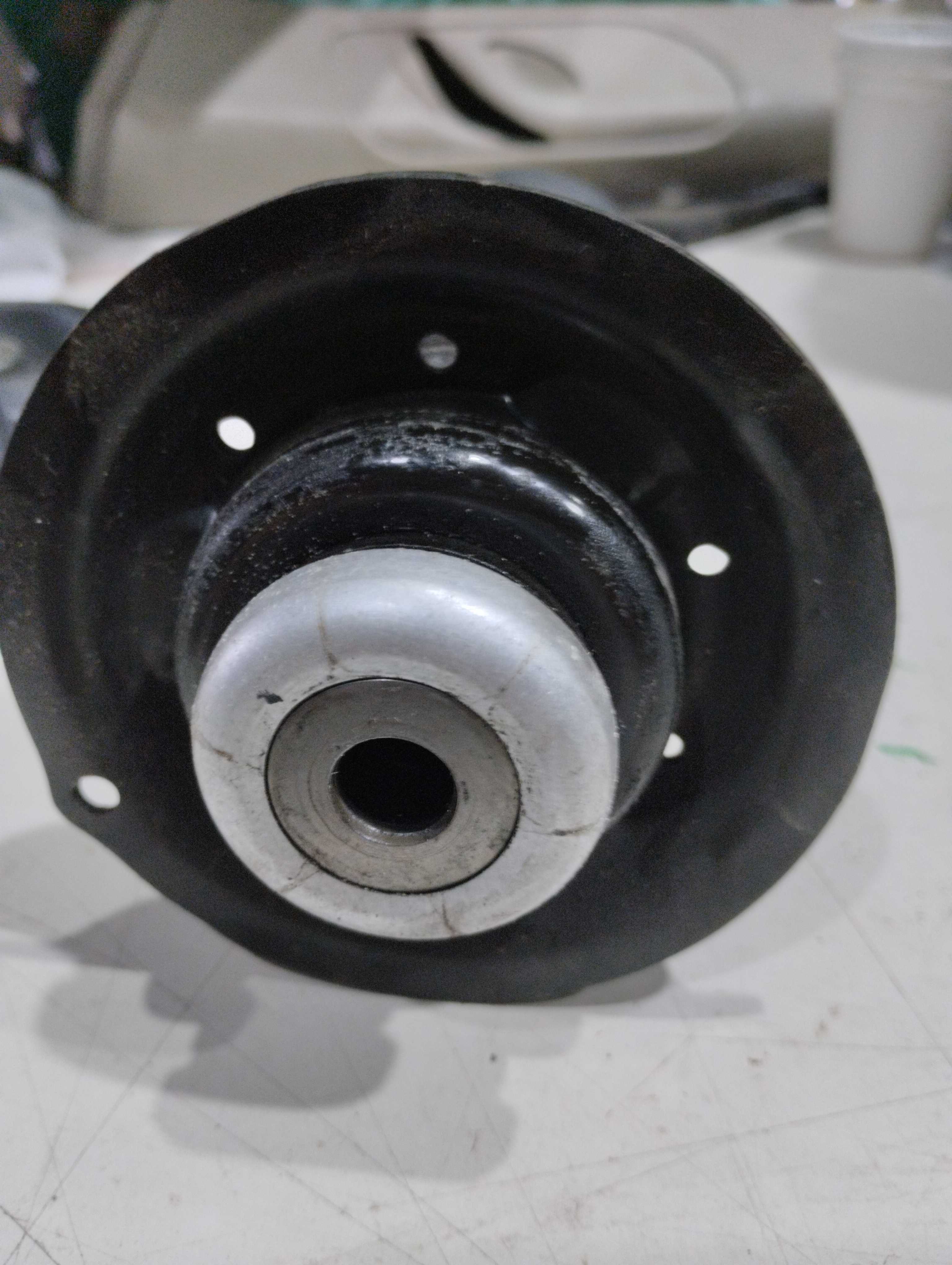 Coxim amortecedor dianteiro Nissan Versa march kicks 2