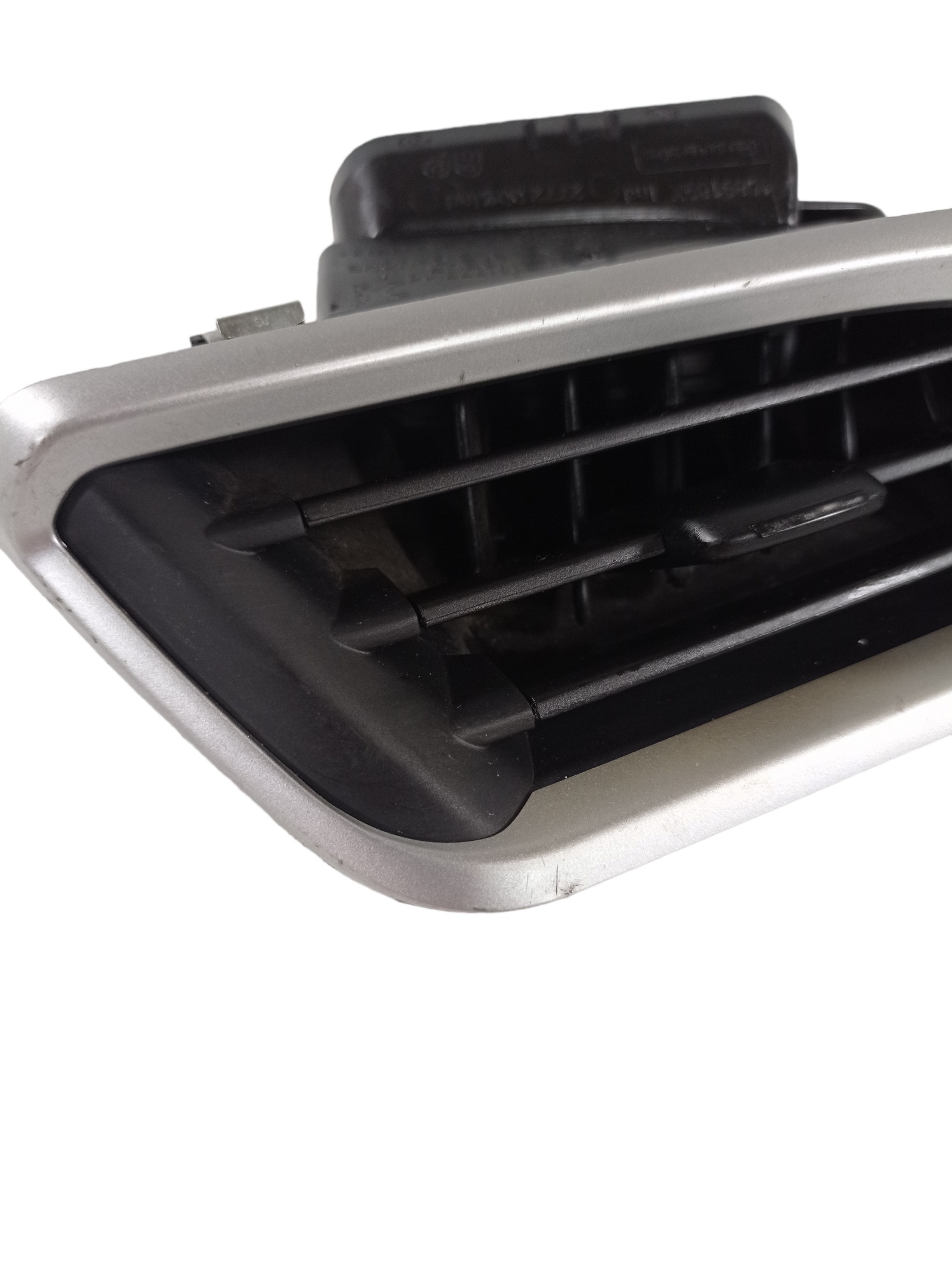 Difusor Saída De Ar Esquerdo Peugeot 208 2015 Original 3