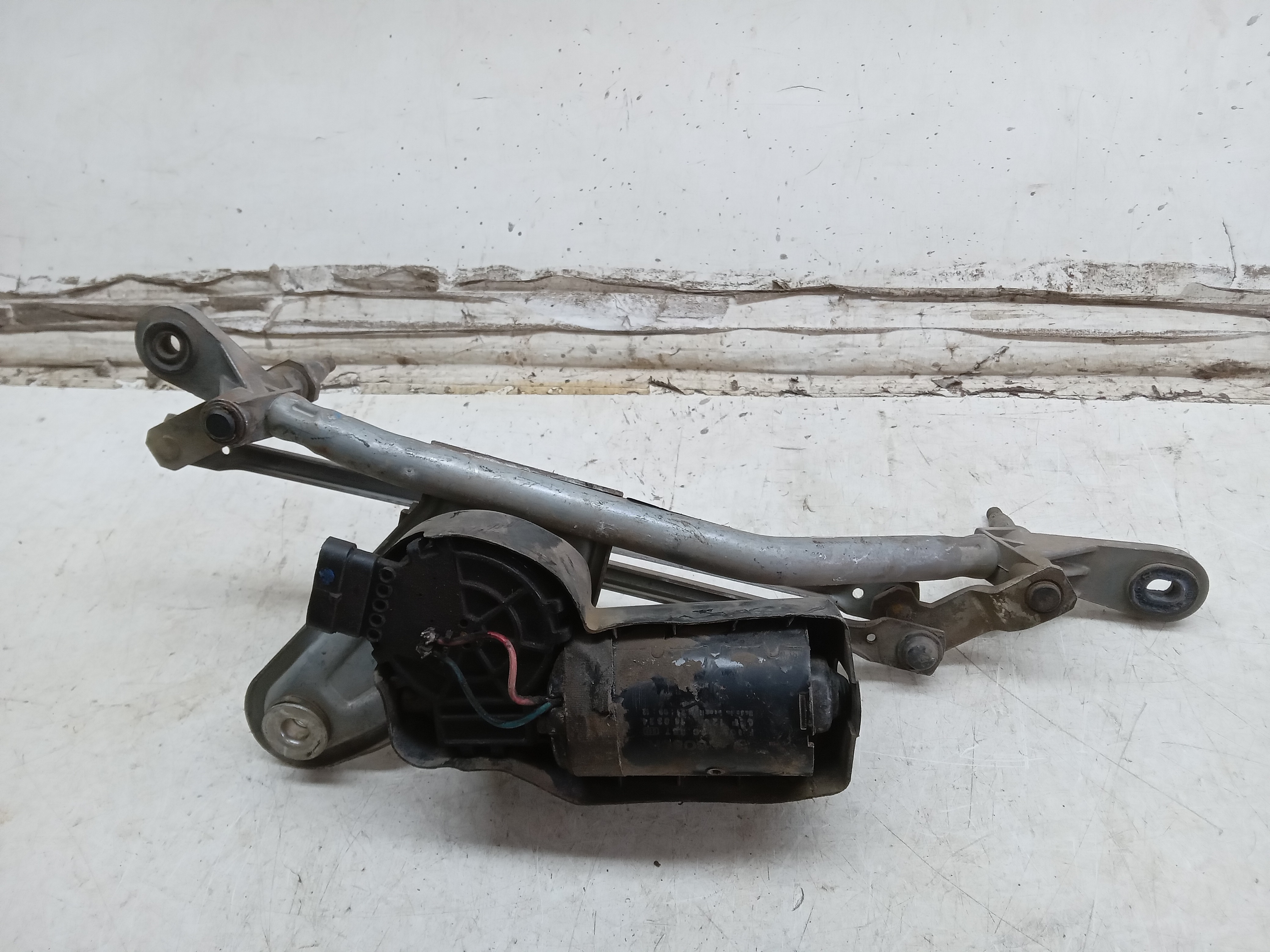MAQUINA GALHADA LIMPADOR PARABRISA FIAT IDEA 2010