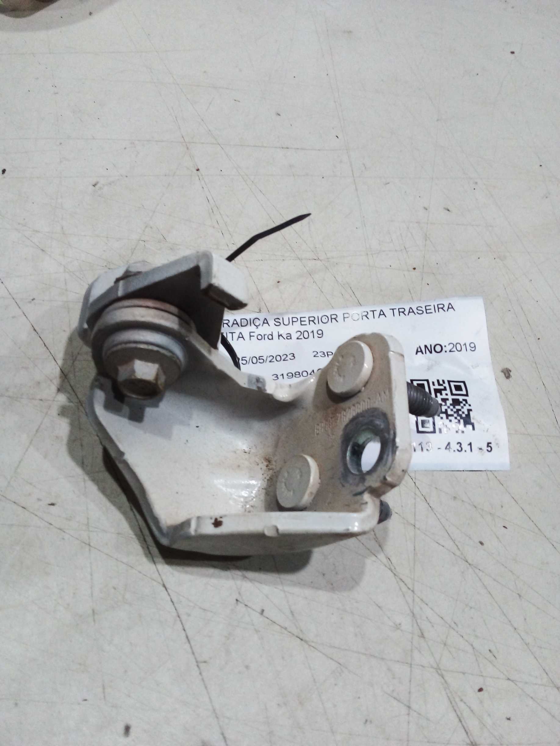 DOBRADIÇA SUP PORTA TRAS DIREITA Ford Ka 2019 bb537826800 1
