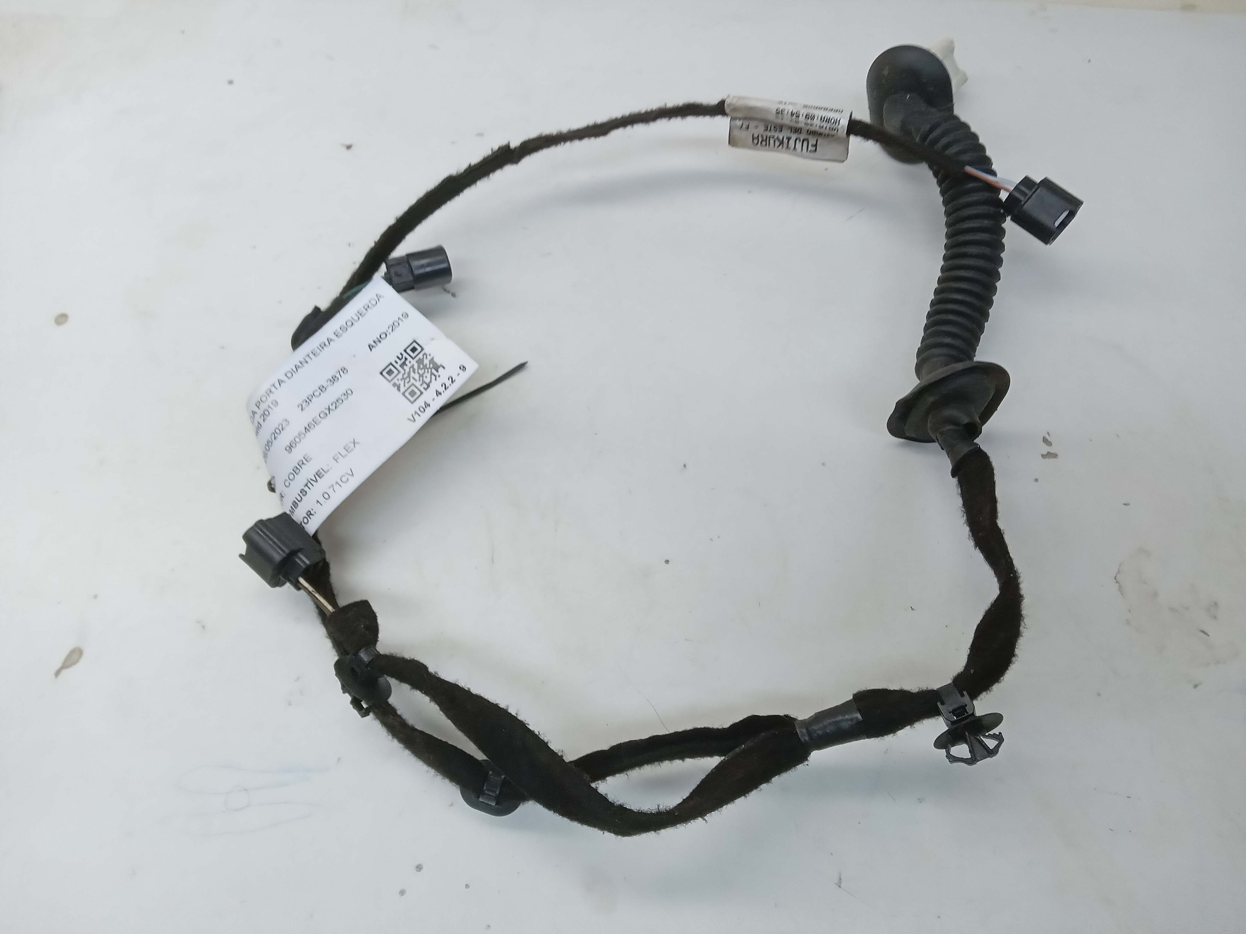 CHICOTE DA PORTA DIANTEIRA ESQUERDA Renault Kwid 2019 2