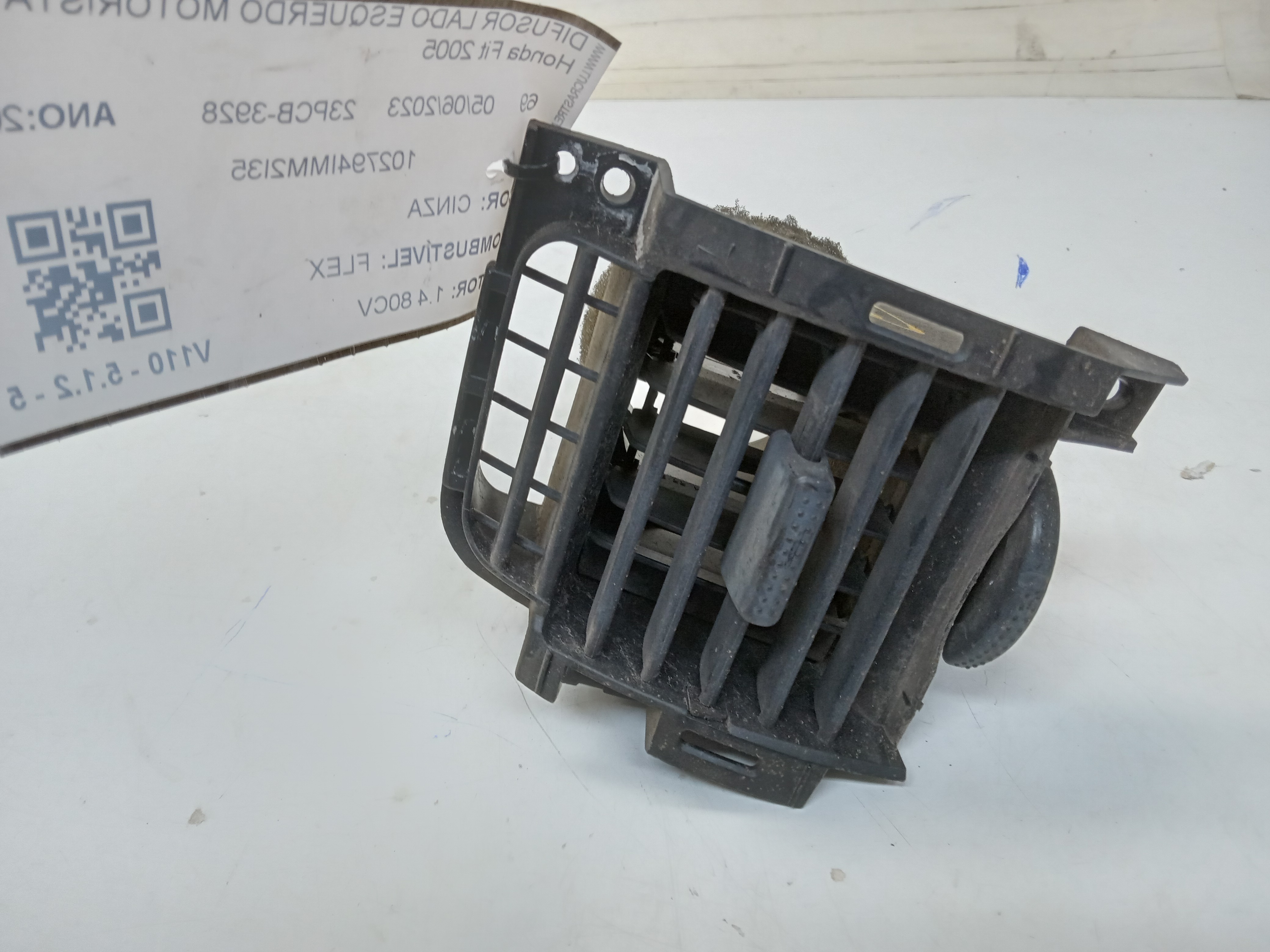 DIFUSOR AR LE Honda Fit 2005 1