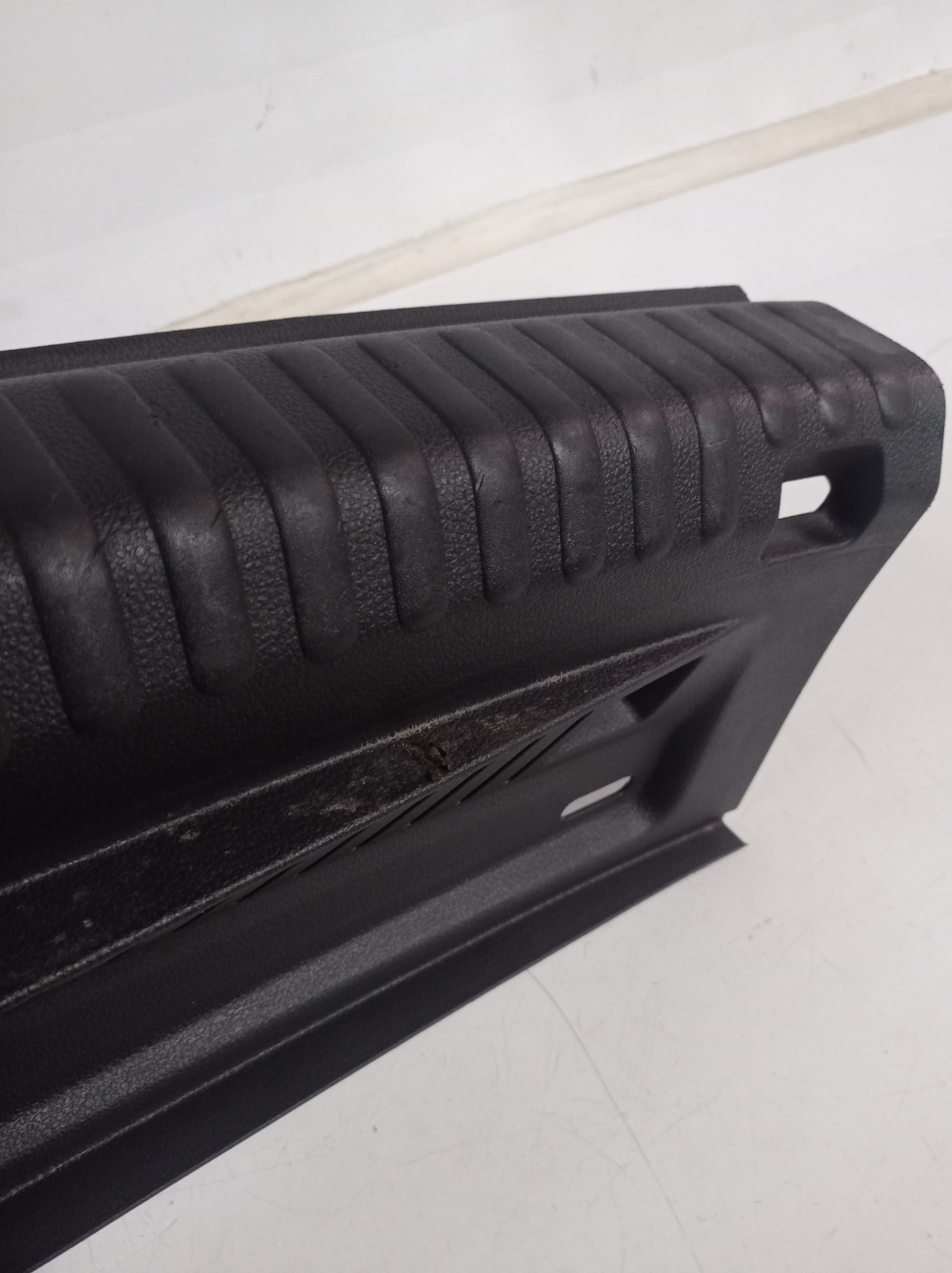 Moldura Soleira Porta Malas Volkswagen Tiguan 2010 A 2013 7