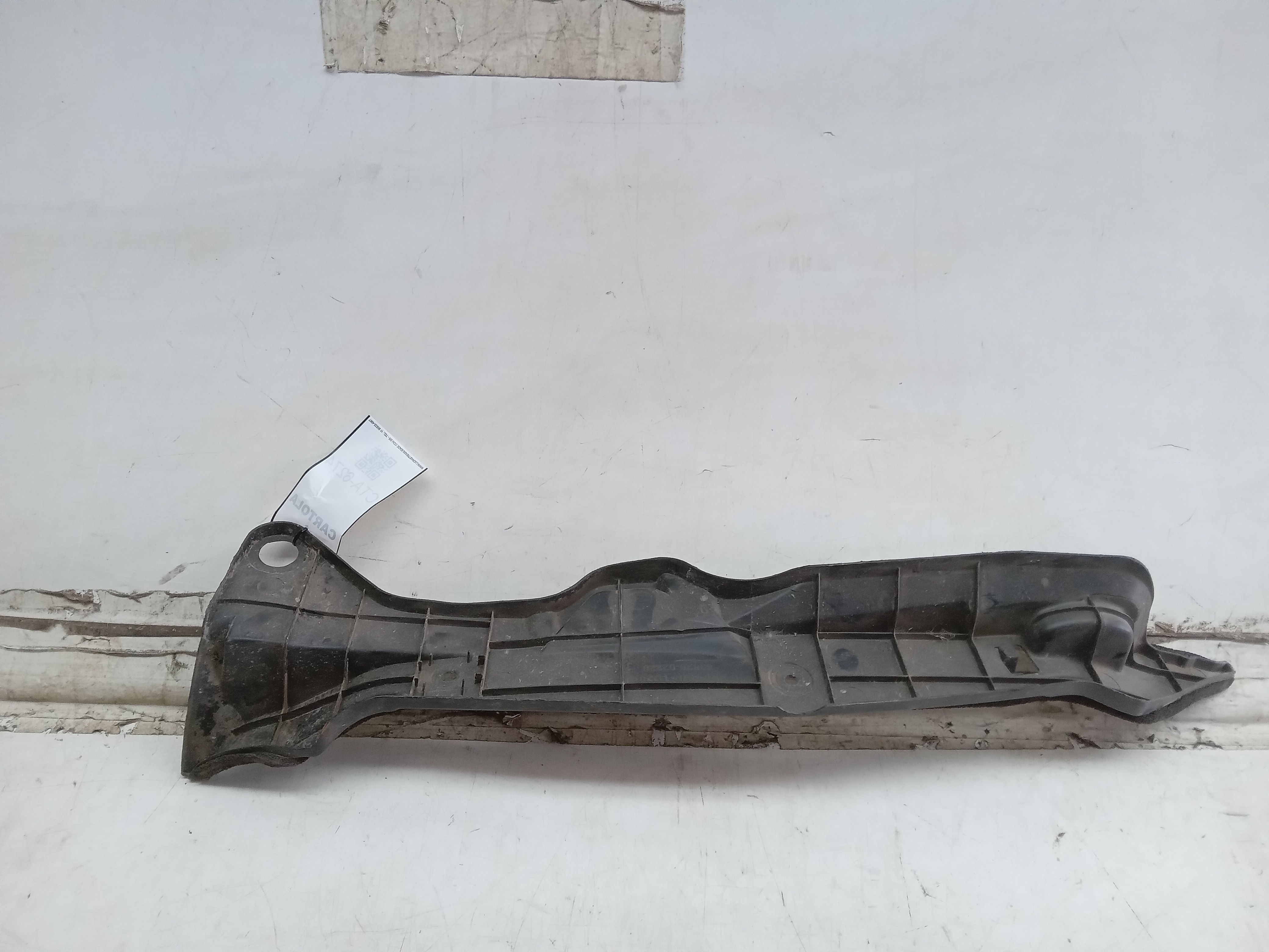 PROTETOR INTERNO PARALAMA LE TOYOTA COROLLA 2018 2