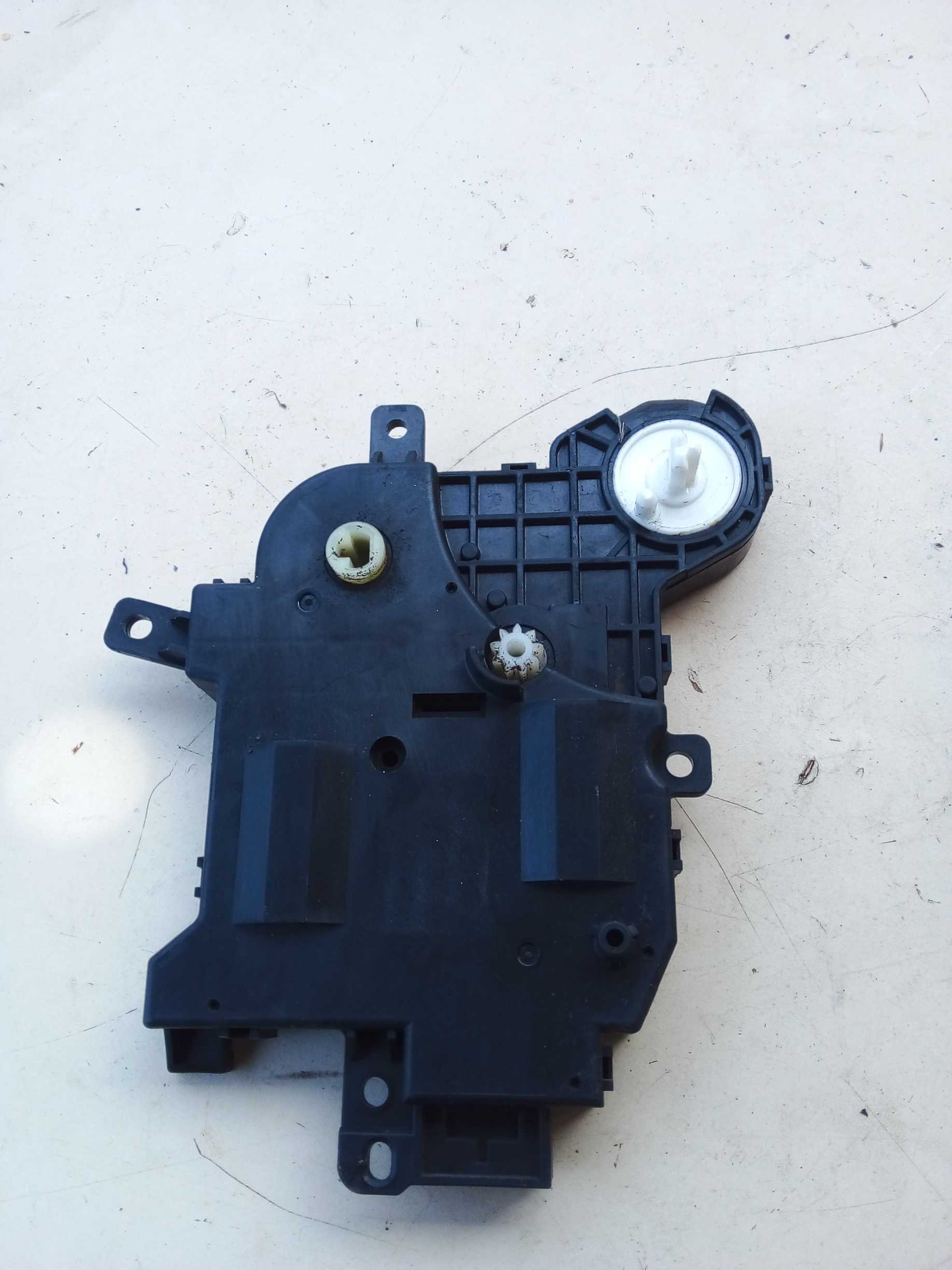 MOTOR CAIXA EVAPORIZADORA HILUX 2019 0638009012