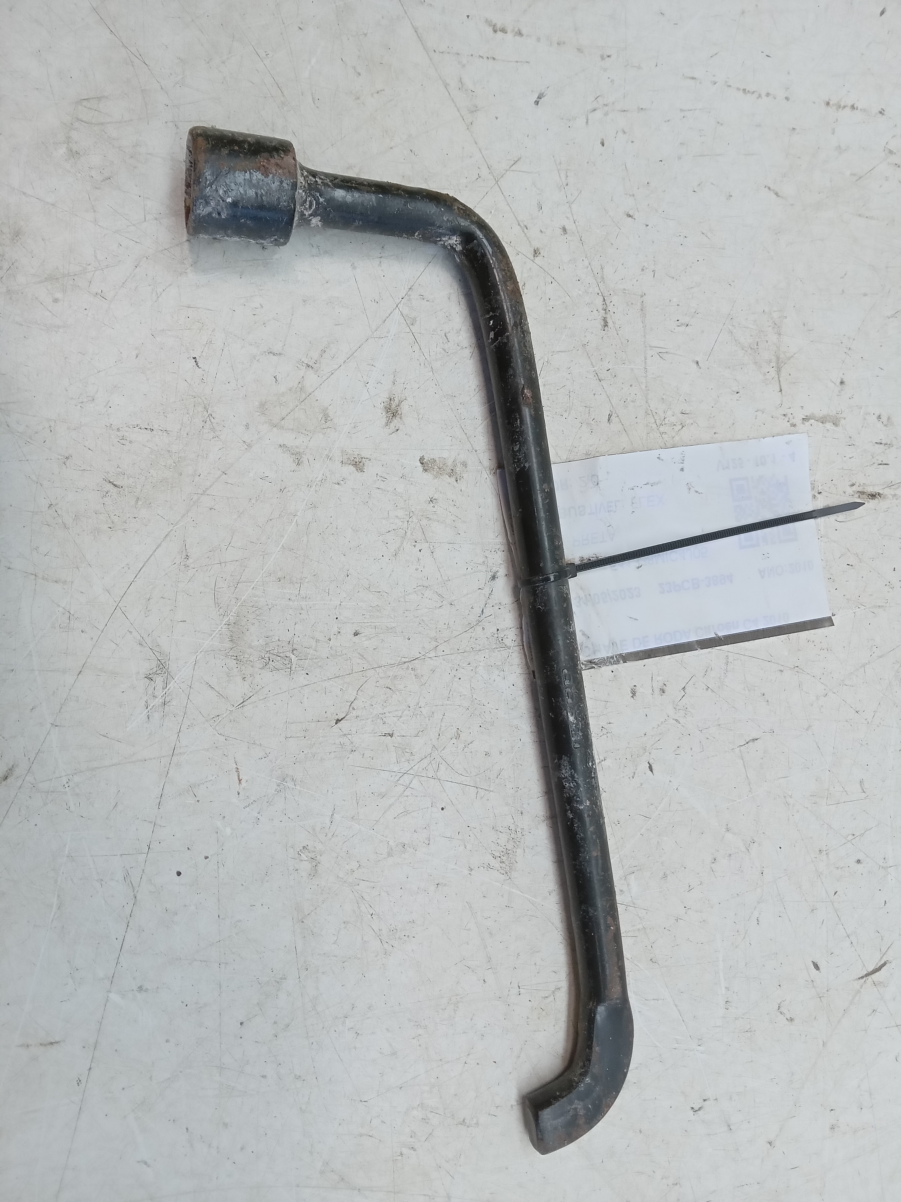 CHAVE DE RODA CITROEN C4 2010