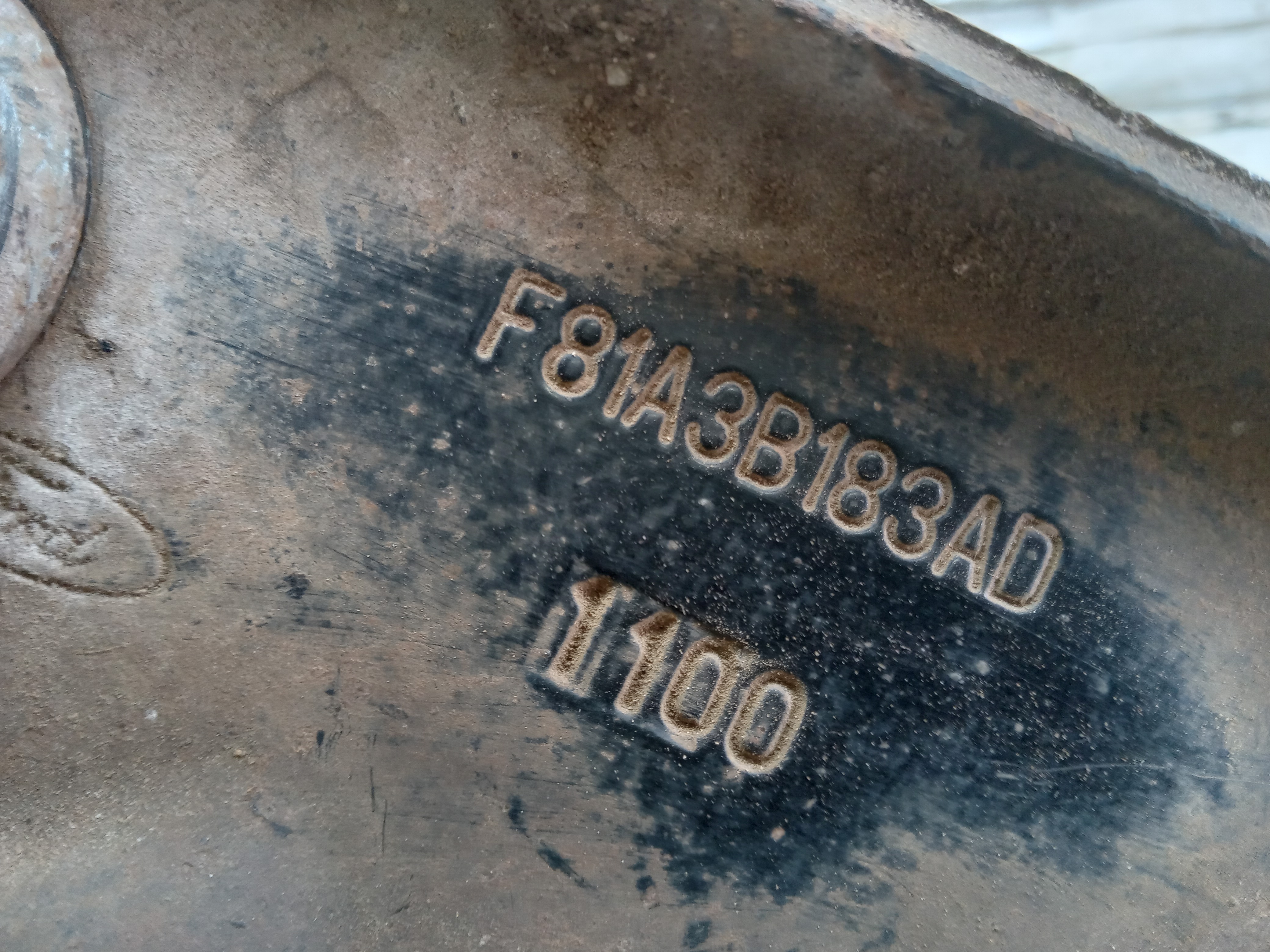 SUPORTE TIRANTE DIANTEIRO LE FORD F350 2001 3