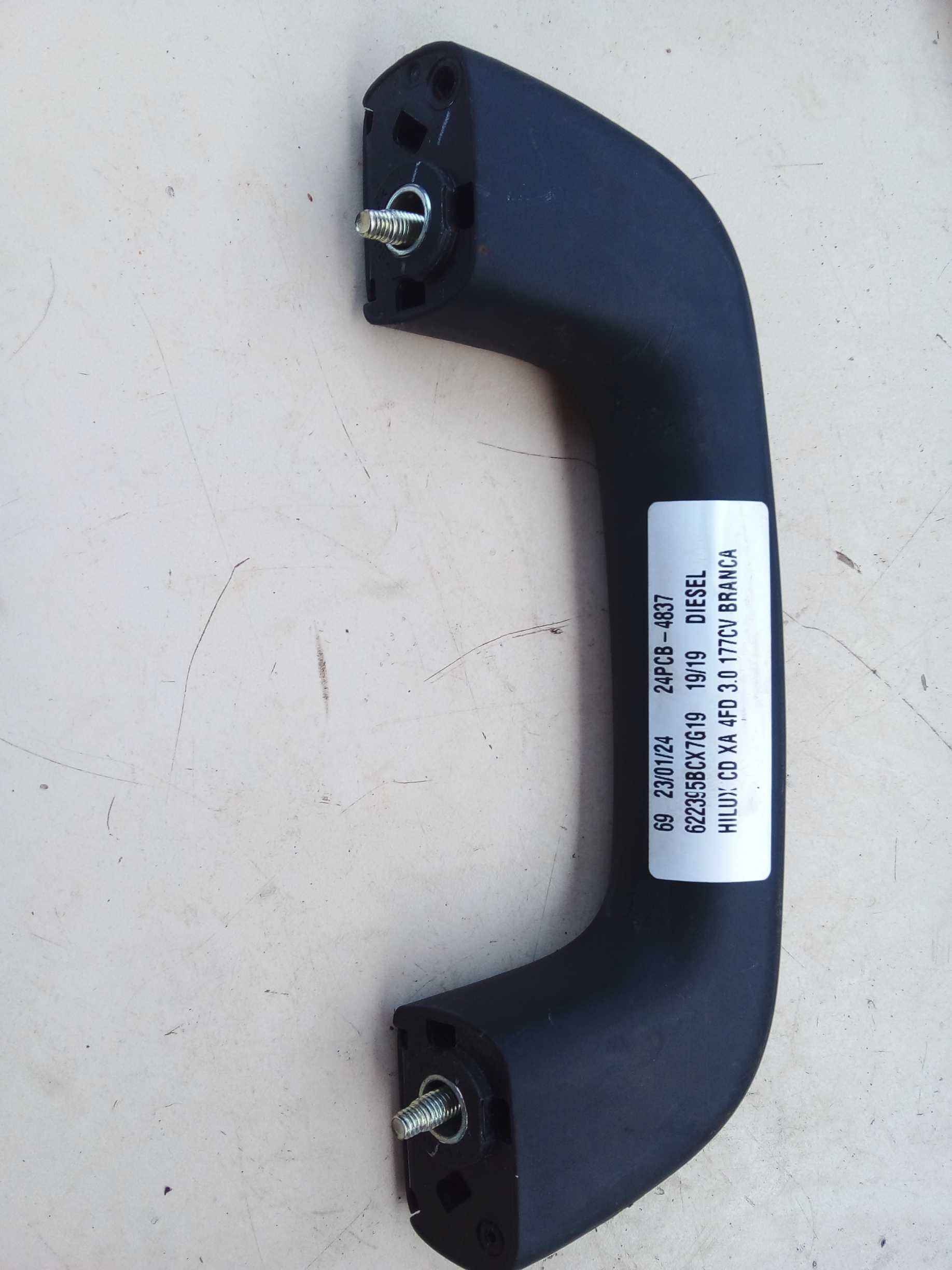 ALÇA PQP TETO HILUX 2019 1