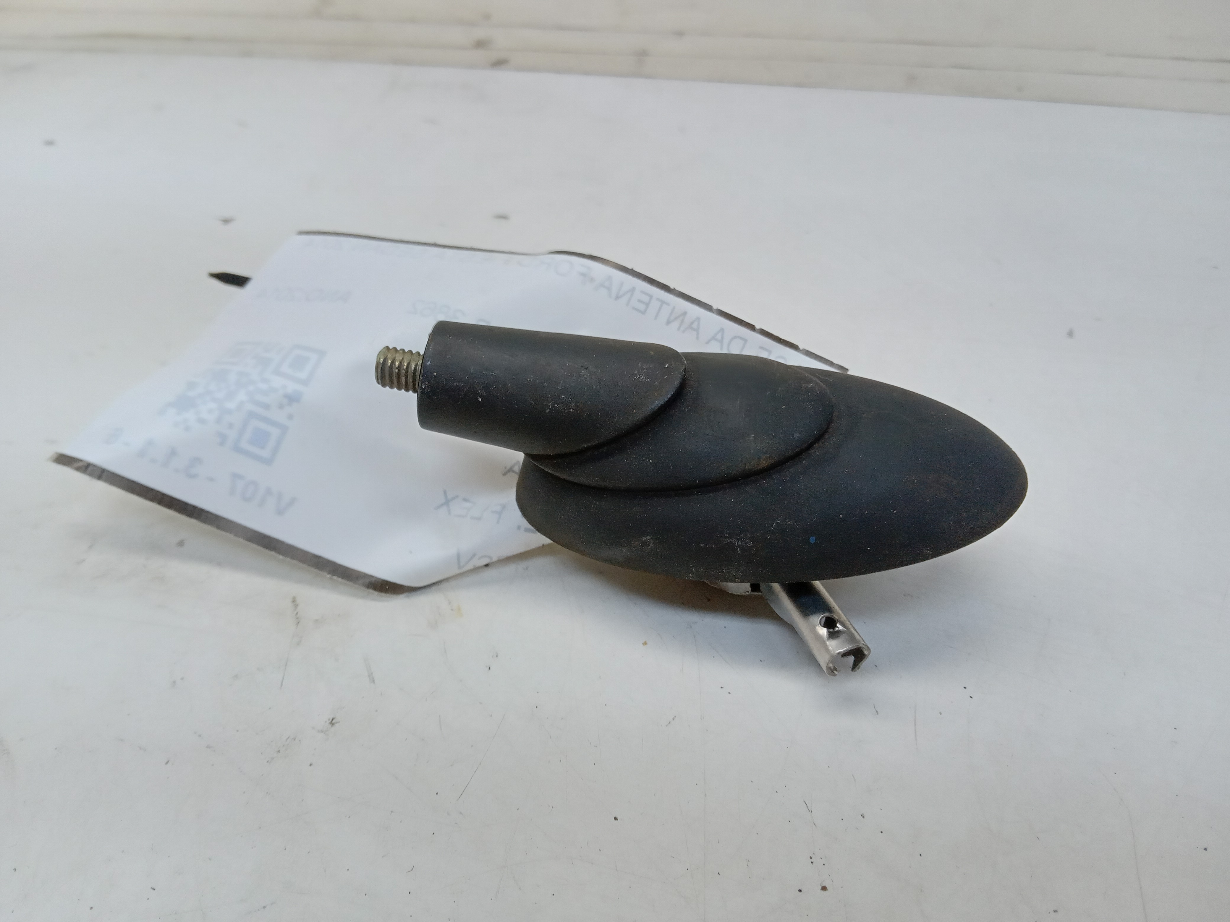 BASE ANTENA FORD FIESTA SEDAN 2014