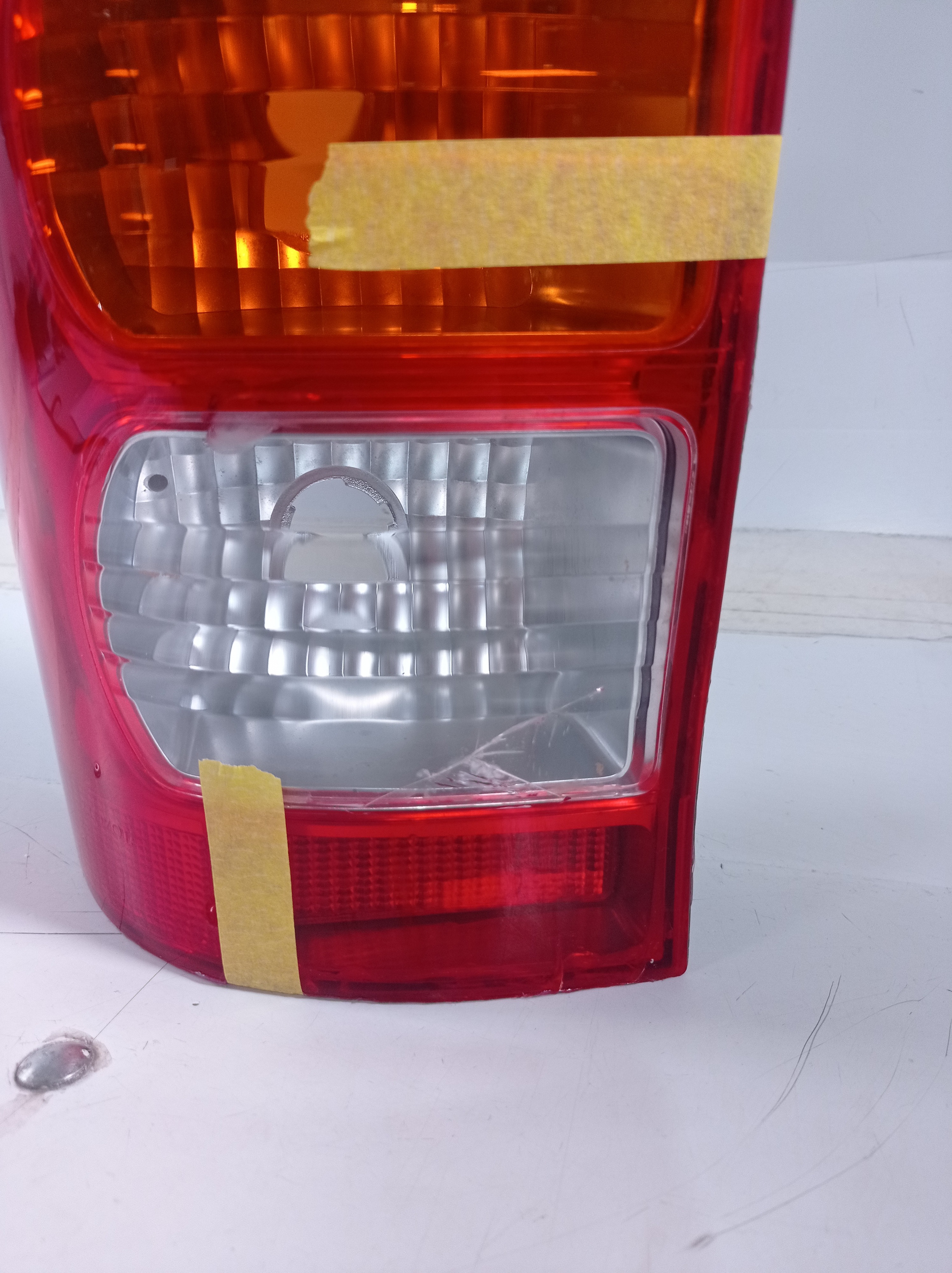 LANTERNA Traseira ESQUERDA TOYOTA HILUX RECUPERADA 3