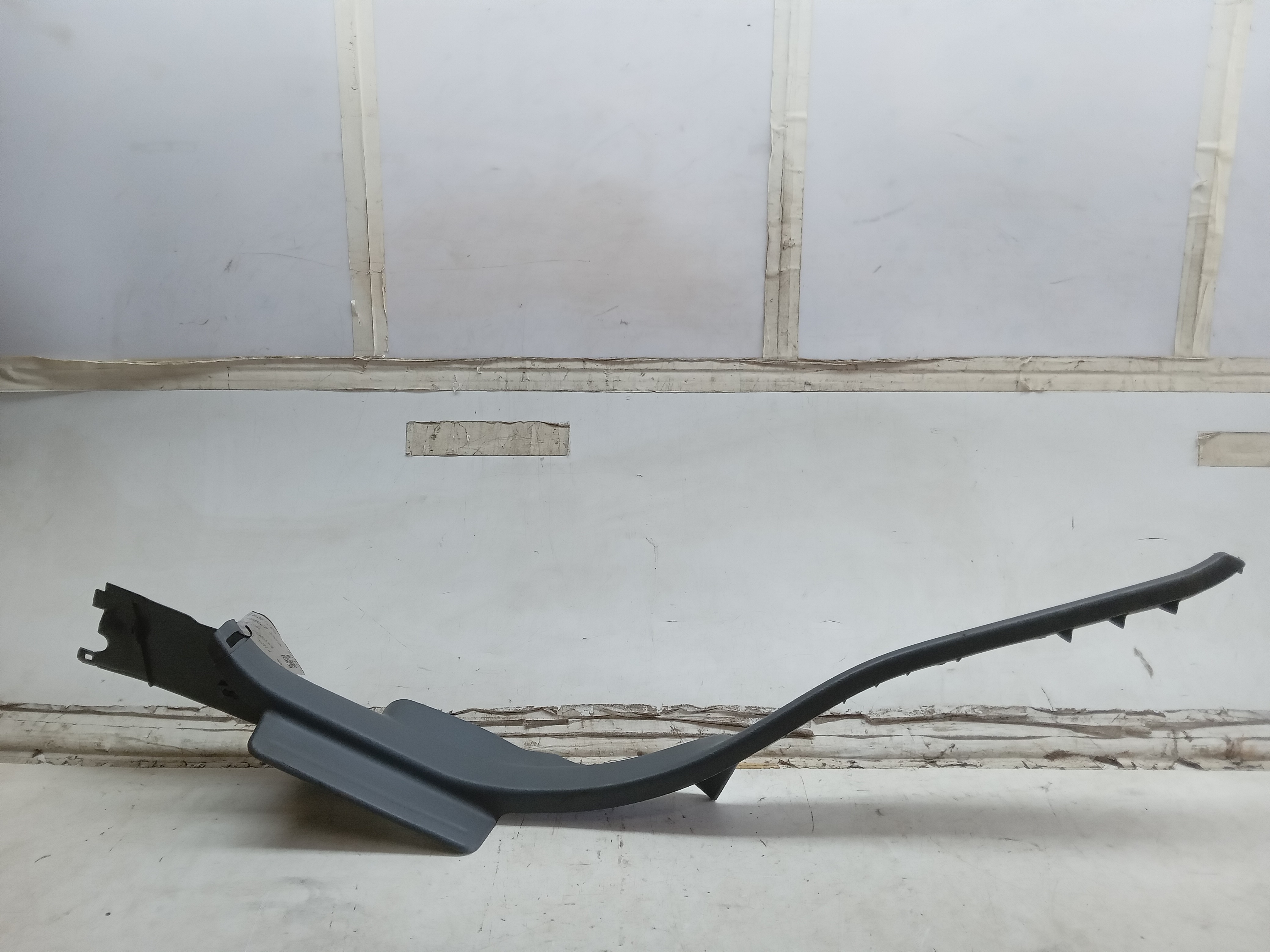 ACABAMENTO SOLEIRA TRASEIRA LE Honda Civic lx 2005 2